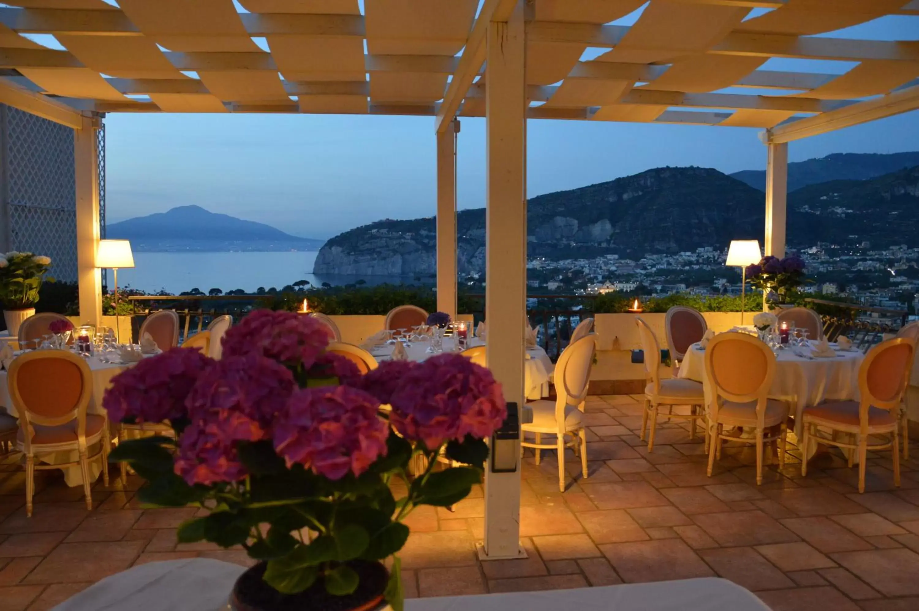 Balcony/Terrace, Mountain View in Hotel Cristina