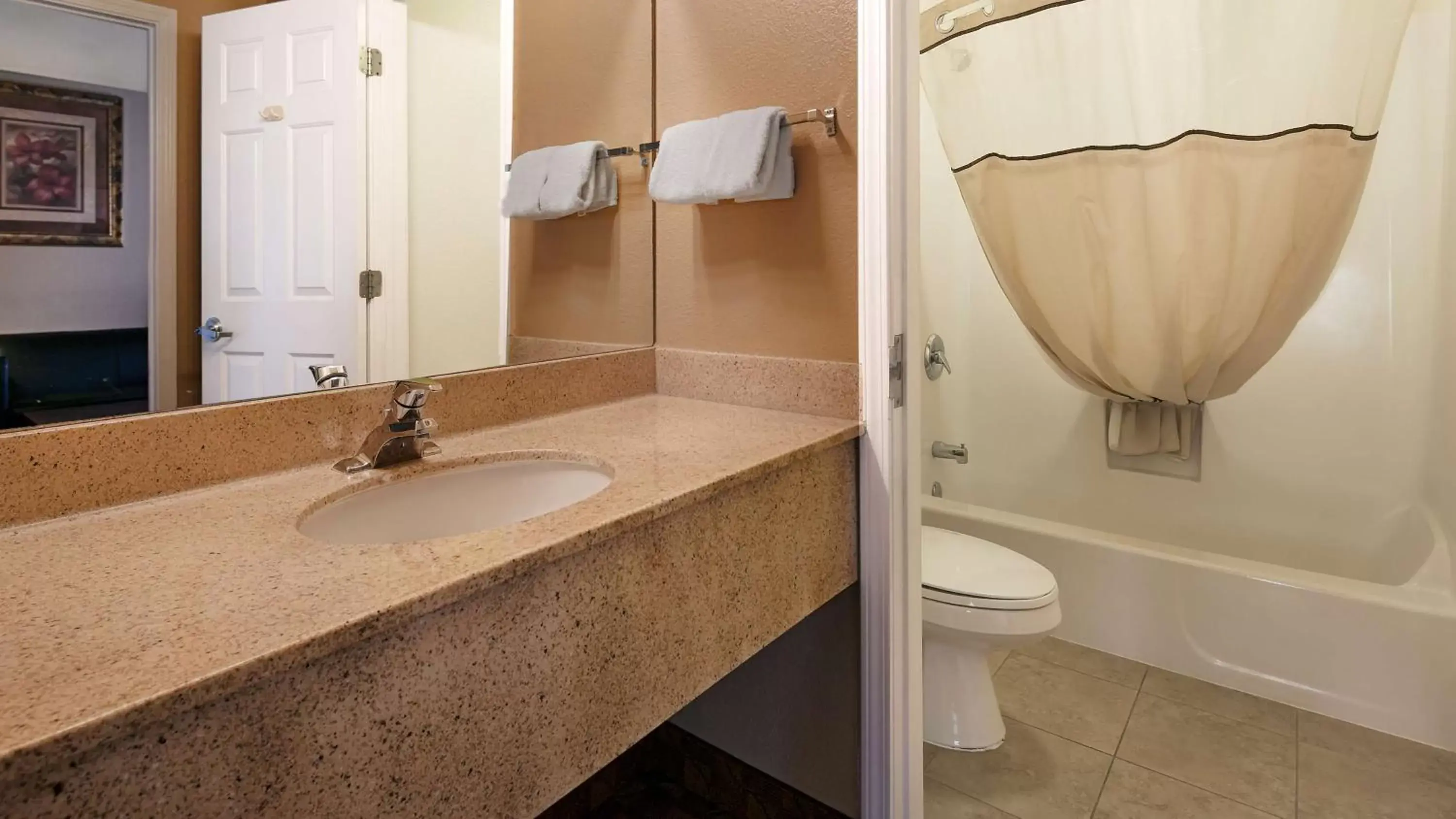 Bathroom in Best Western Fallon Inn & Suites