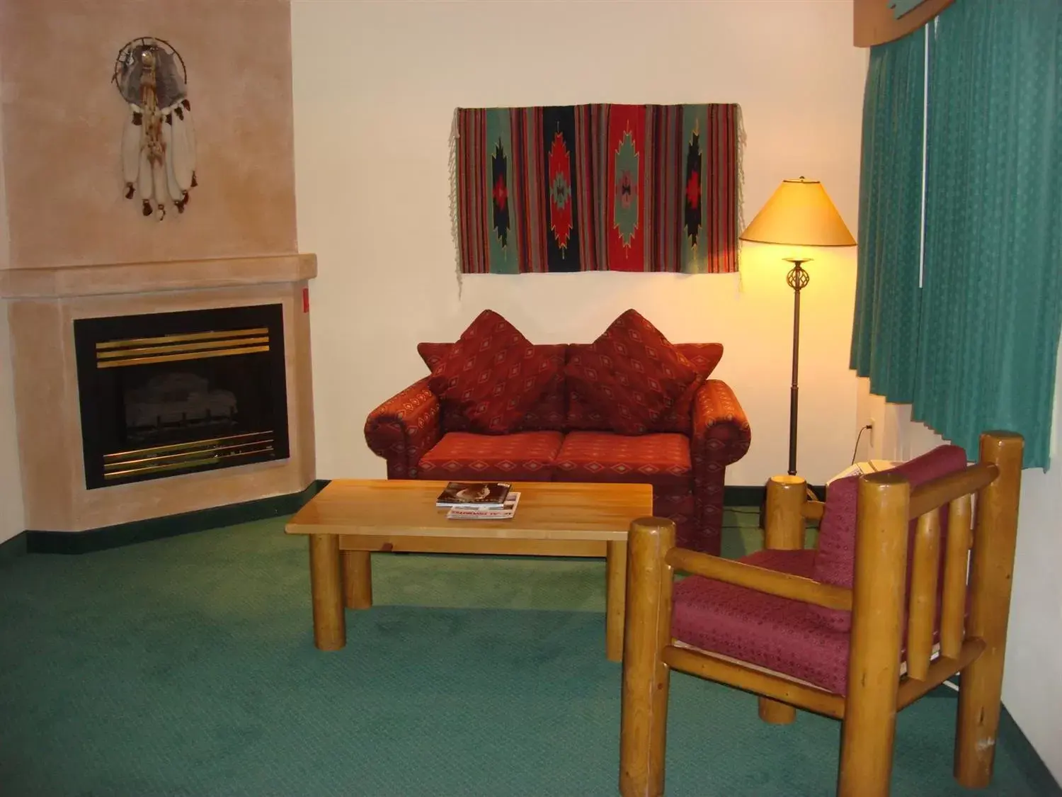 Seating Area in Best Western Plus Kentwood Lodge