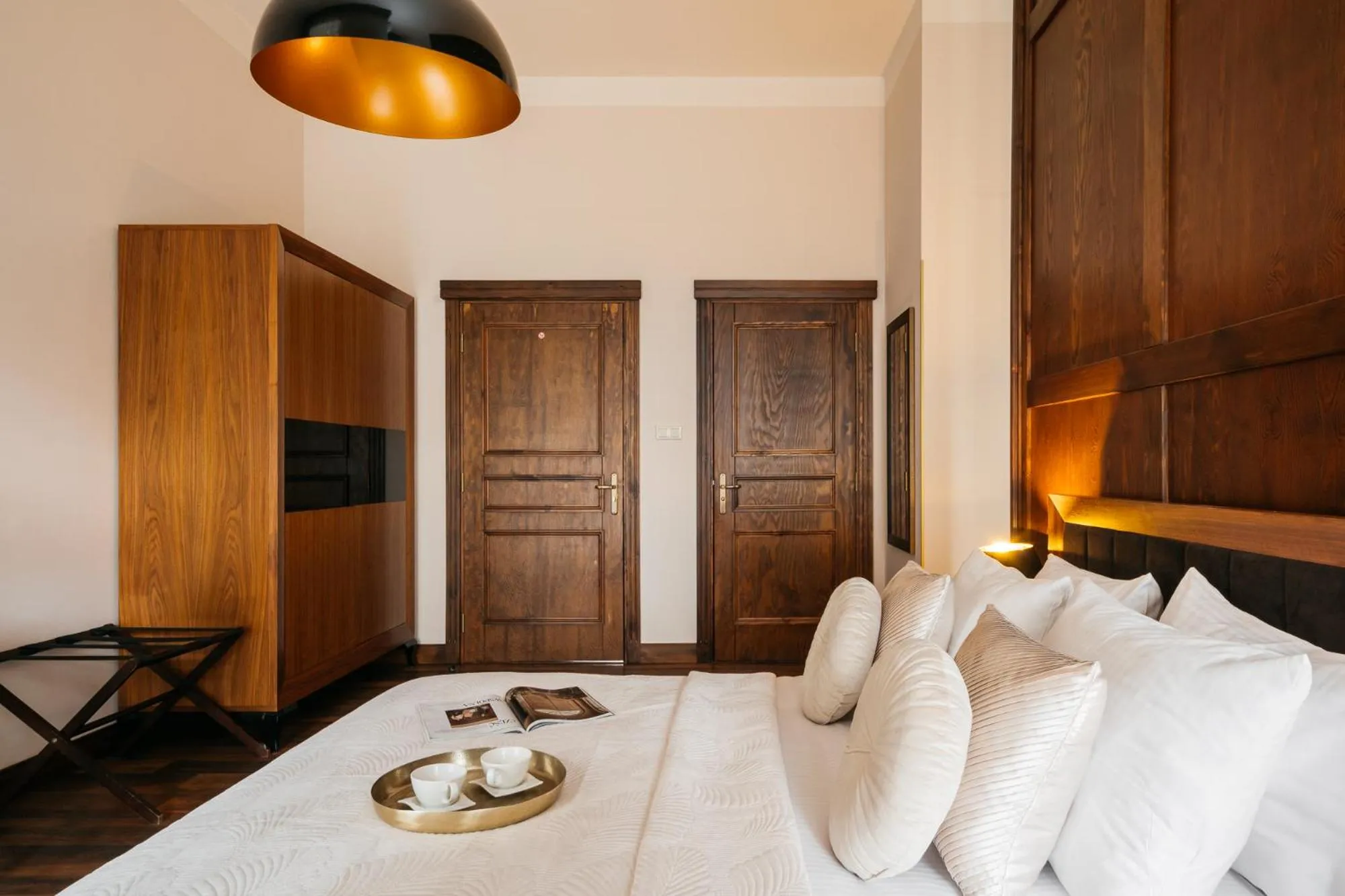 Bed in Topolowa Residence - LoftAffair Collection