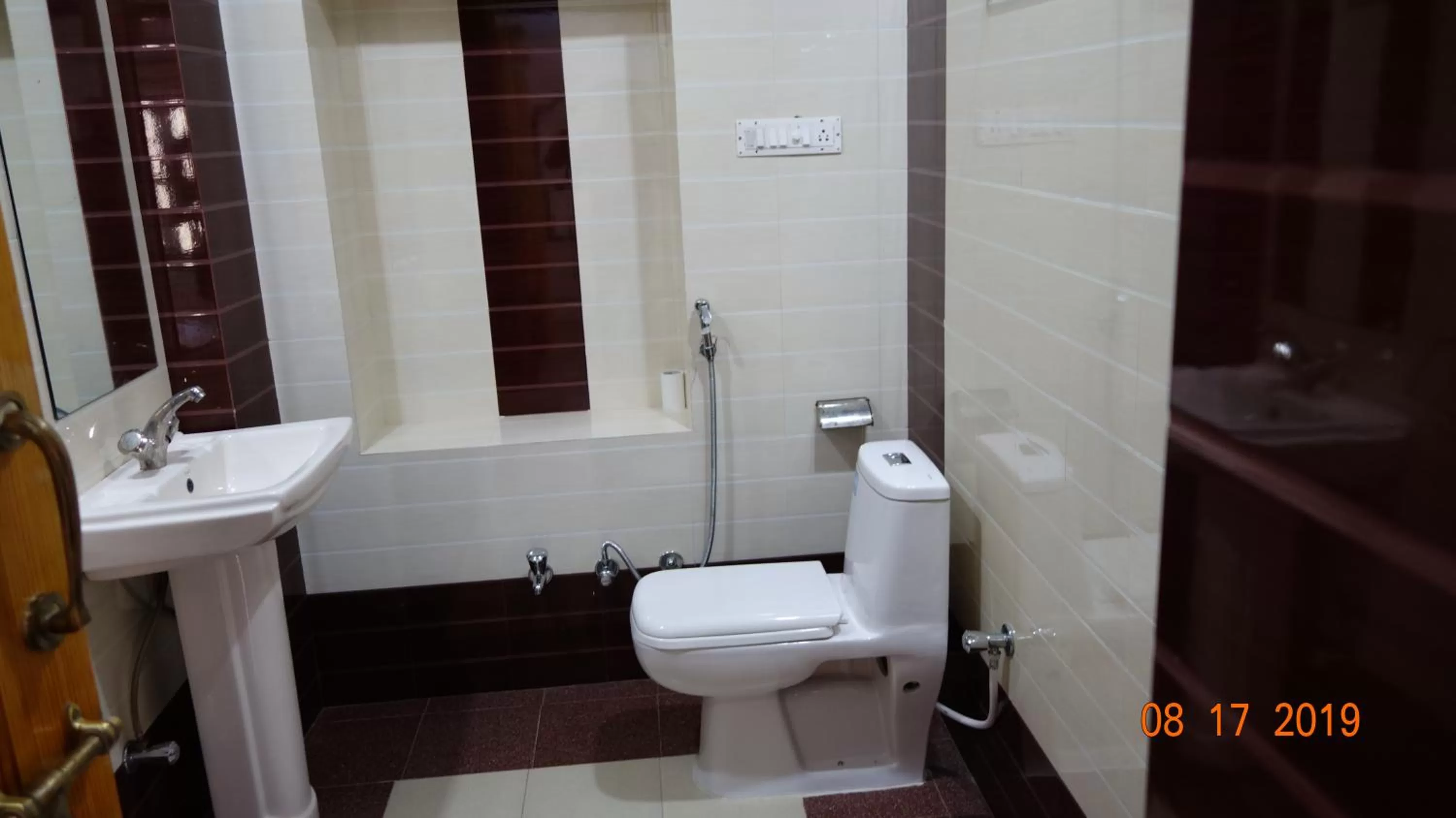 Shower in The Wanderlust Guest House & Safari