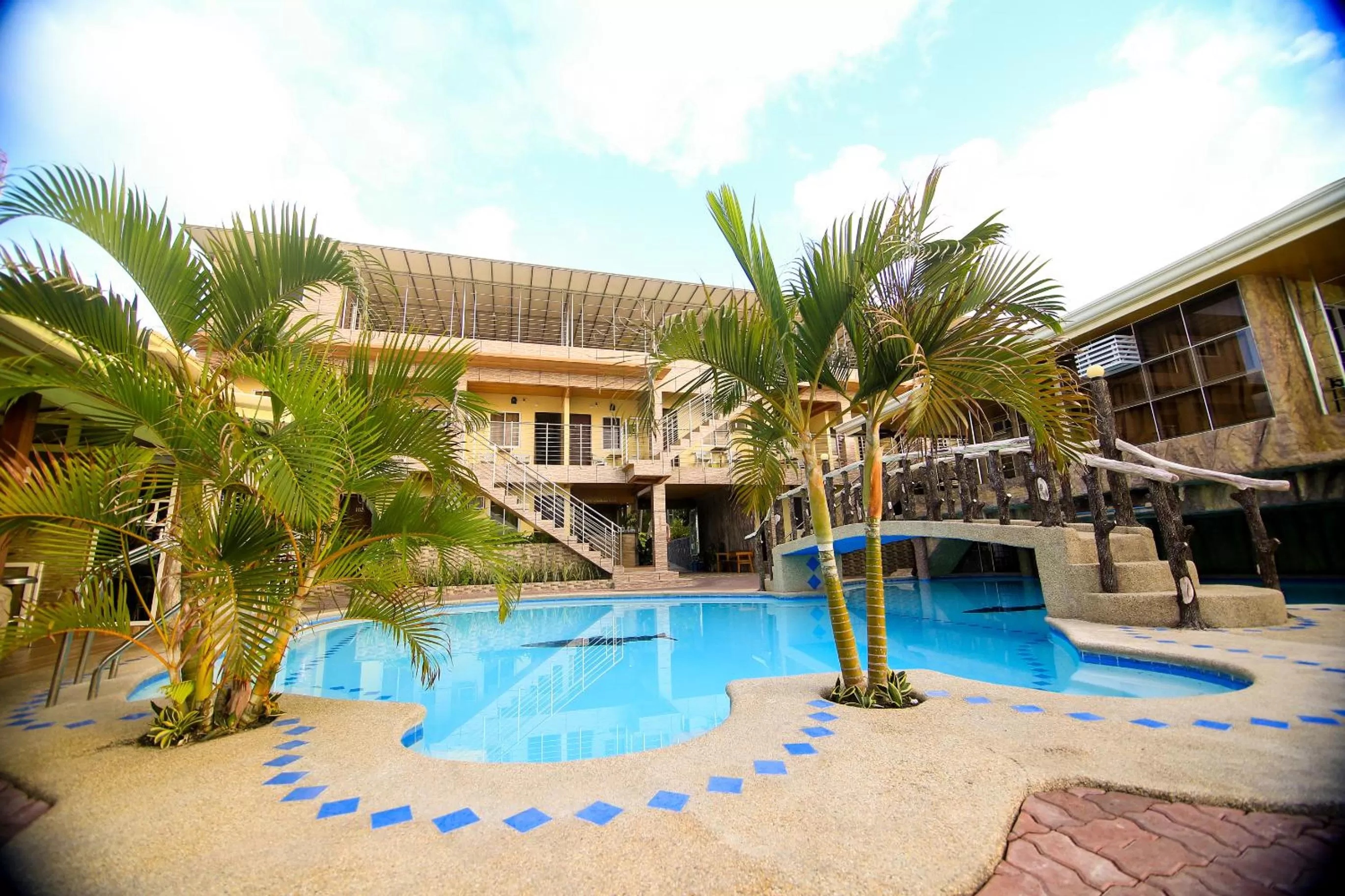 Swimming pool in Ging-Ging Hotel And Resort