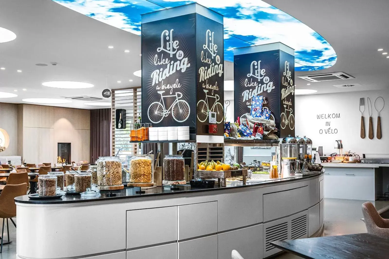 Breakfast in Velotel Brugge Breakfast in Velotel Brugge
