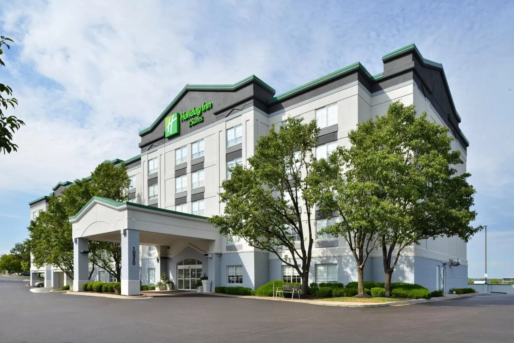 Property Building in Holiday Inn Hotel & Suites Overland Park-Convention Center, an IHG Hotel
