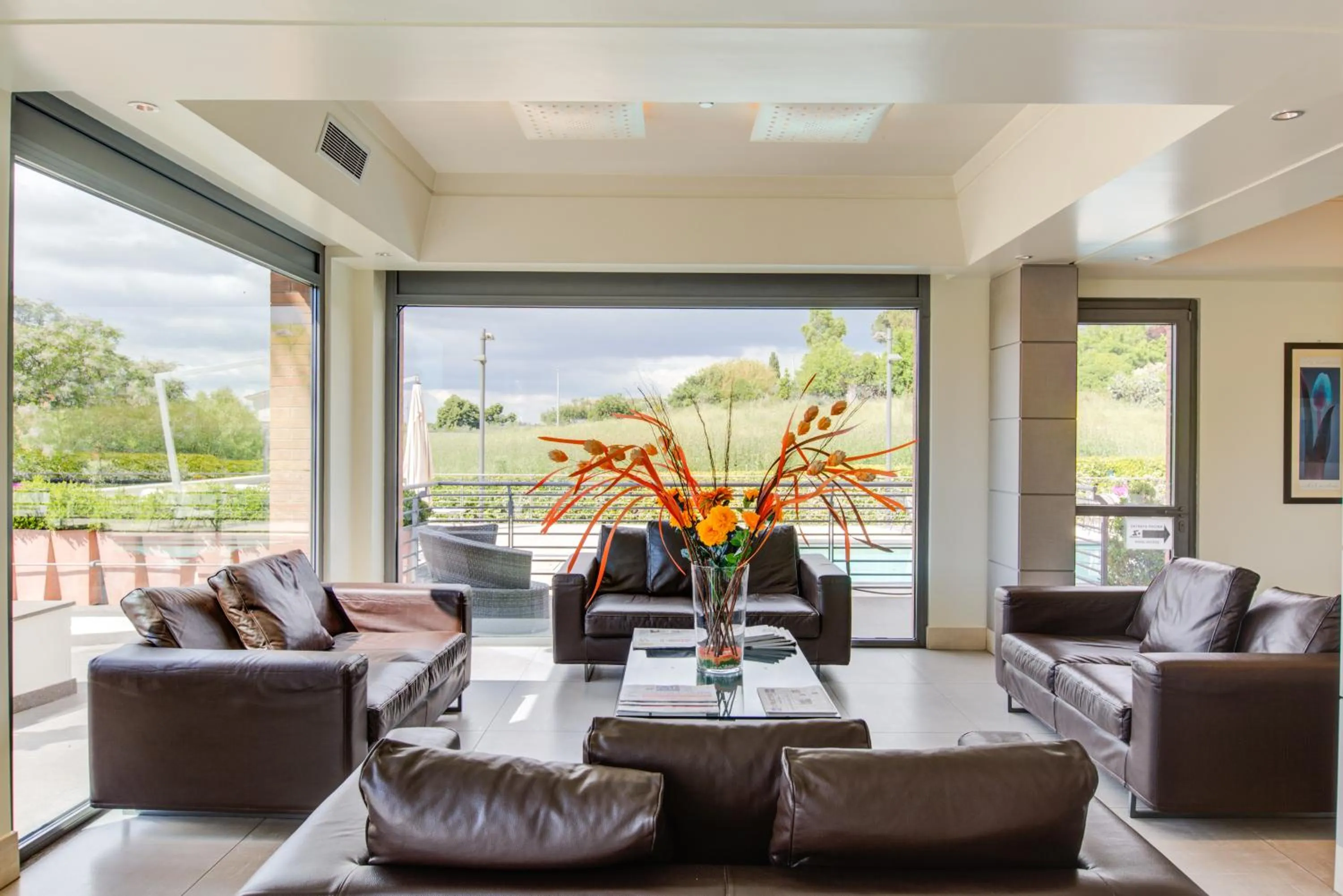 Lobby or reception in Ardeatina Park Hotel