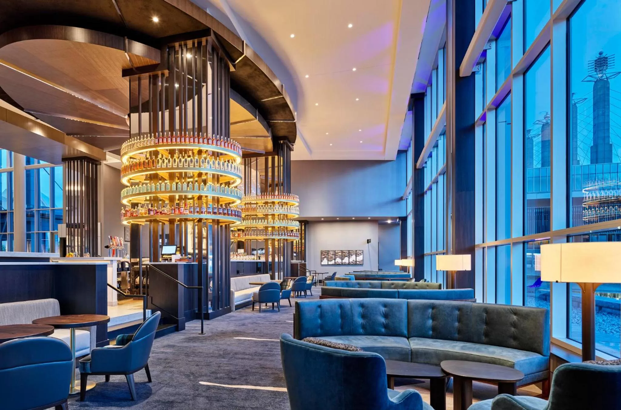 Lounge or bar in Loews Kansas City