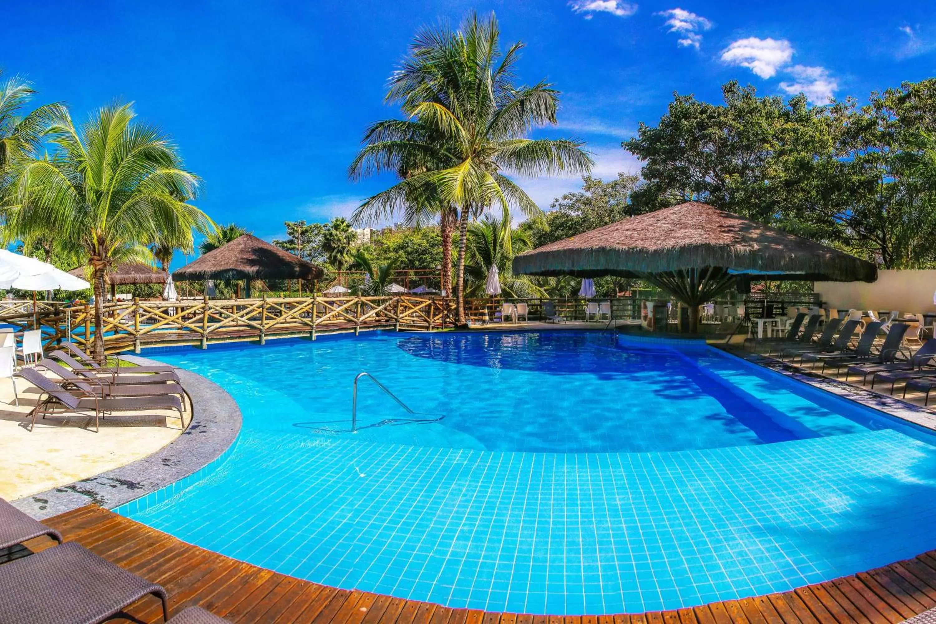 Pool view in Best Western Suites Le Jardin Caldas Novas