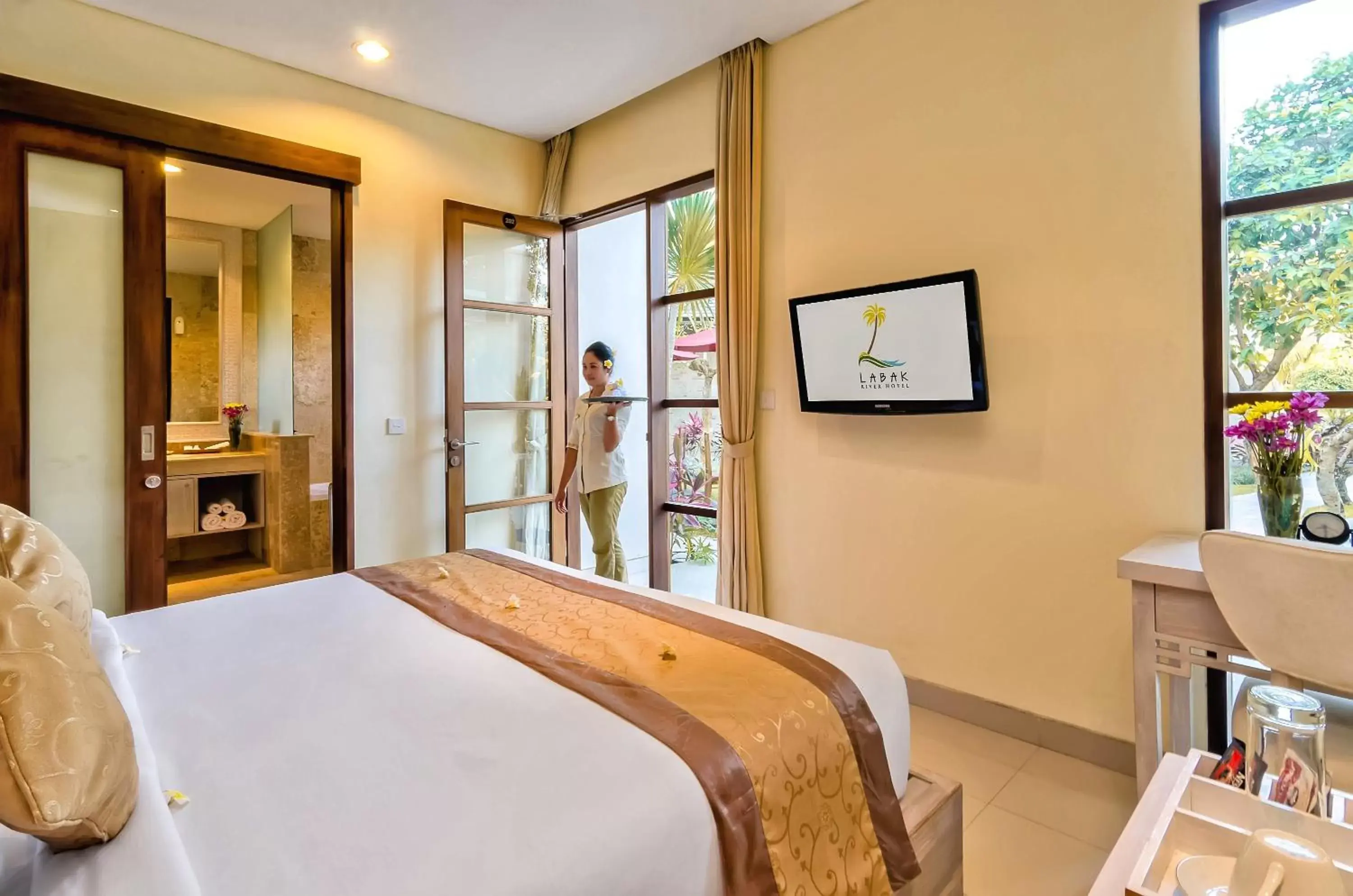 Staff, Bed in Labak River Hotel by EPS Staff, Bed in Labak River Hotel by EPS