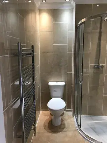 Bathroom in The Waverley Inn