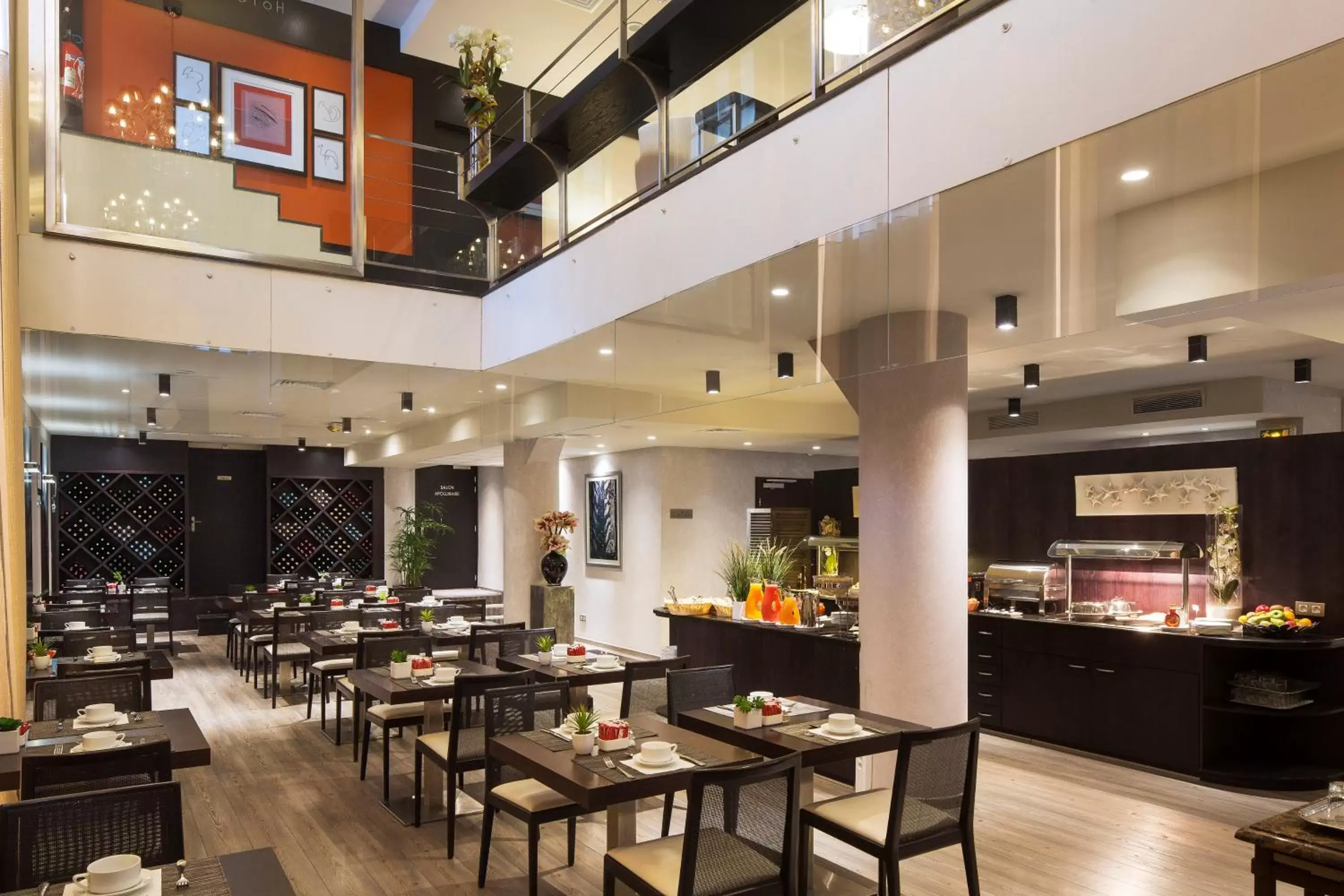 Banquet/Function facilities, Restaurant/Places to Eat in Hôtel Le M