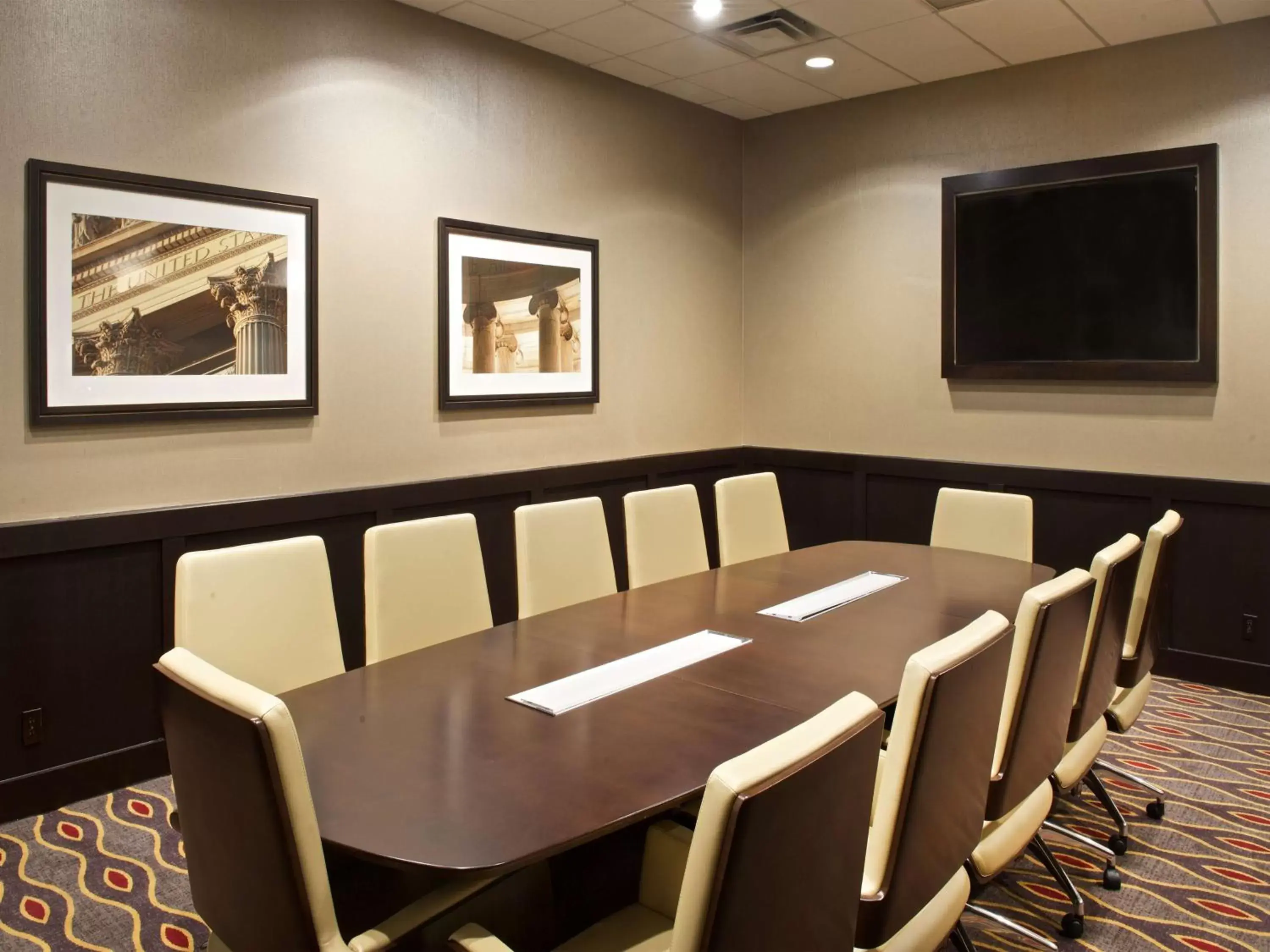 Meeting/conference room in Embassy Suites by Hilton Dallas Near the Galleria