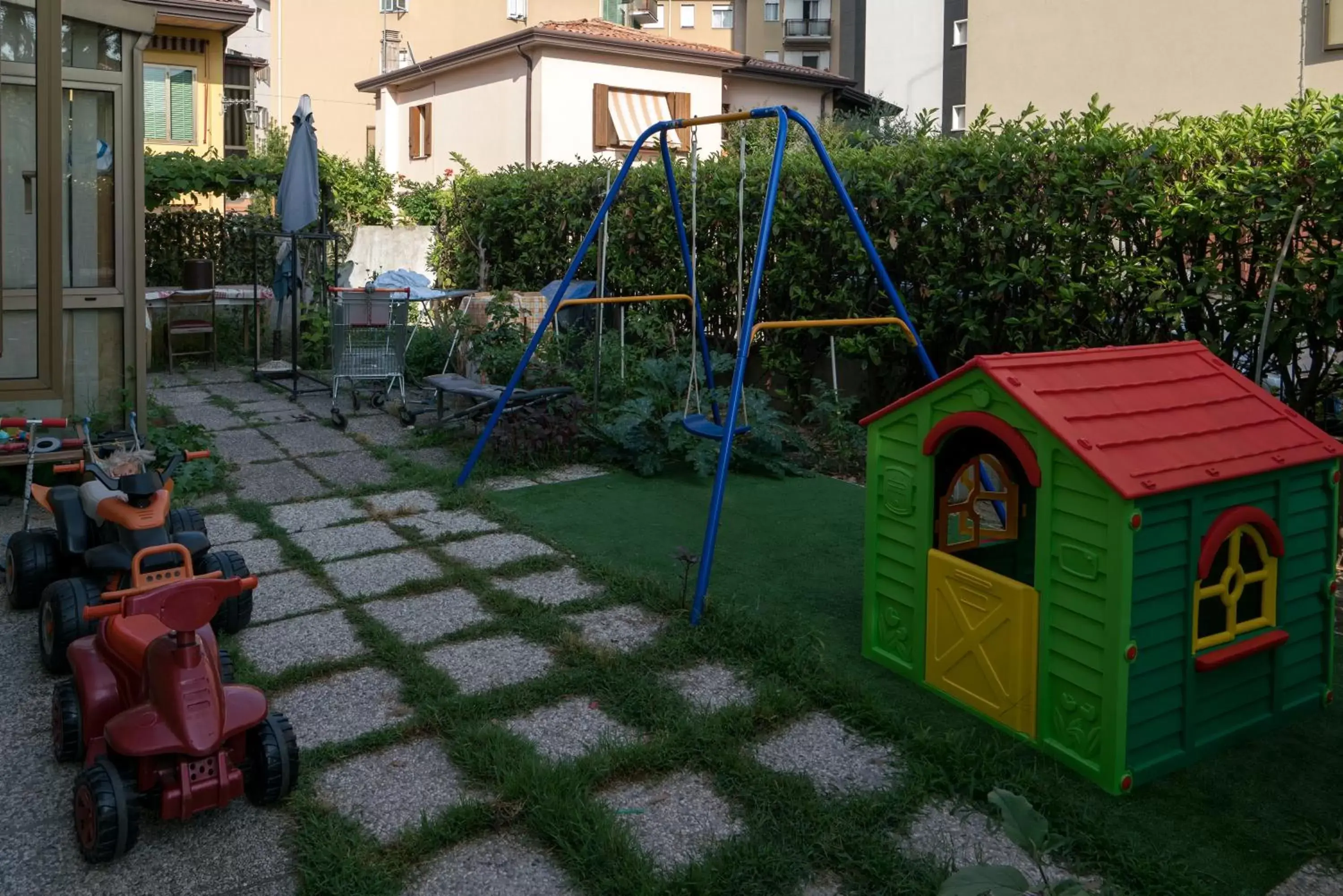 Children play ground, Children's Play Area in Ever Green