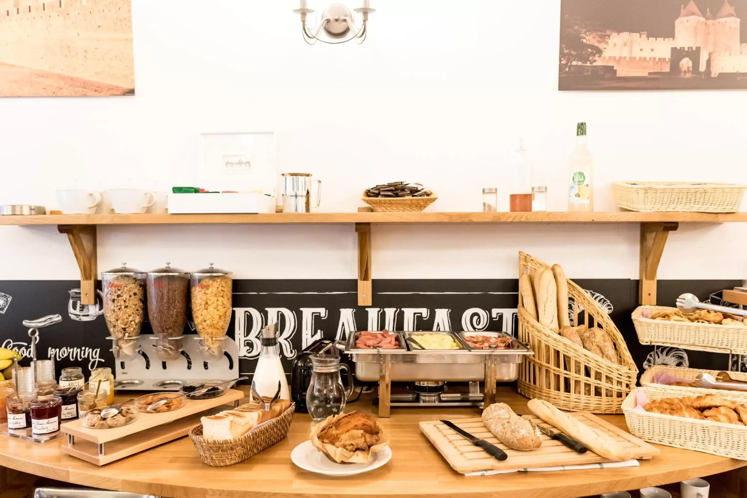 Food and drinks in Cerise Carcassonne Sud Food and drinks in Cerise Carcassonne Sud