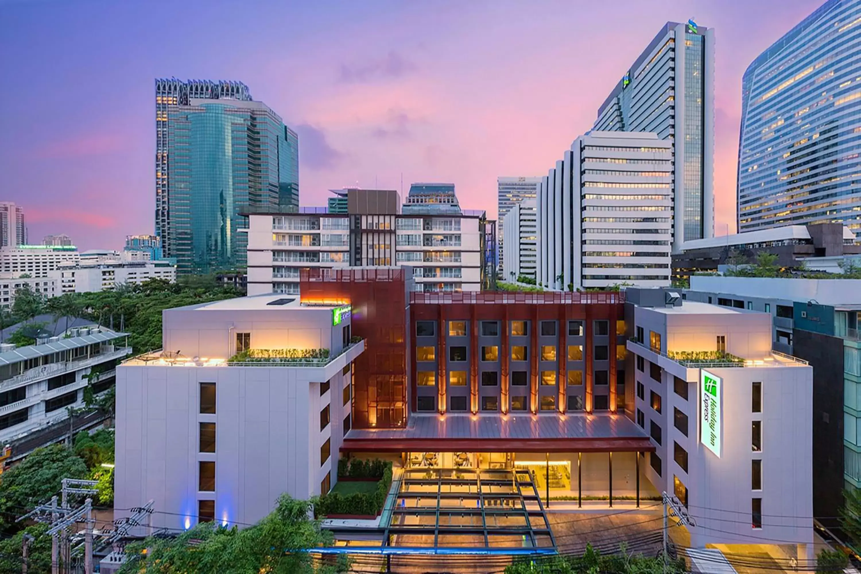 Property building in Holiday Inn Express Bangkok Sathorn, an IHG Hotel