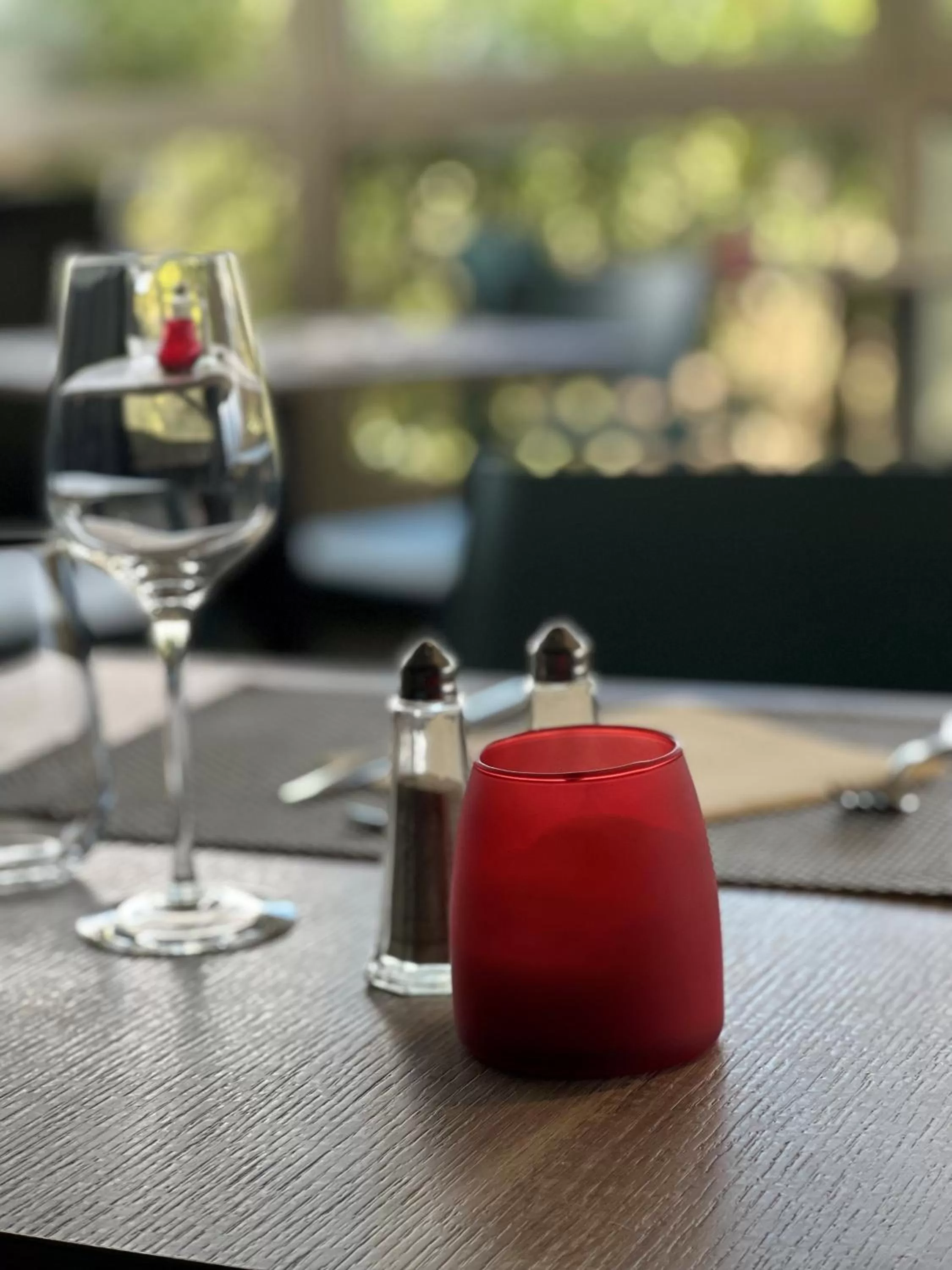 Restaurant/places to eat in Hôtel restaurant Kyriad Fréjus