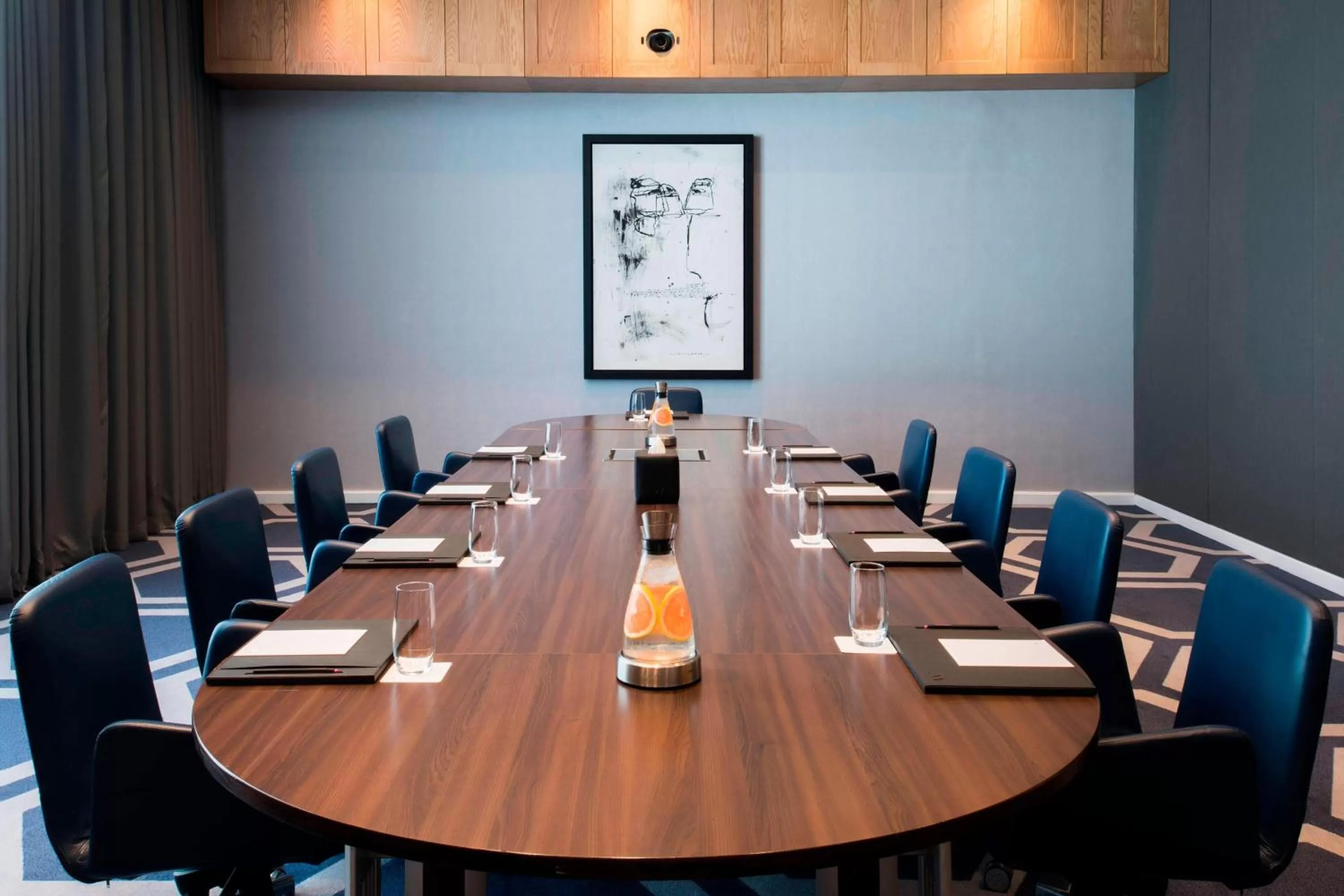 Meeting/conference room in W Doha