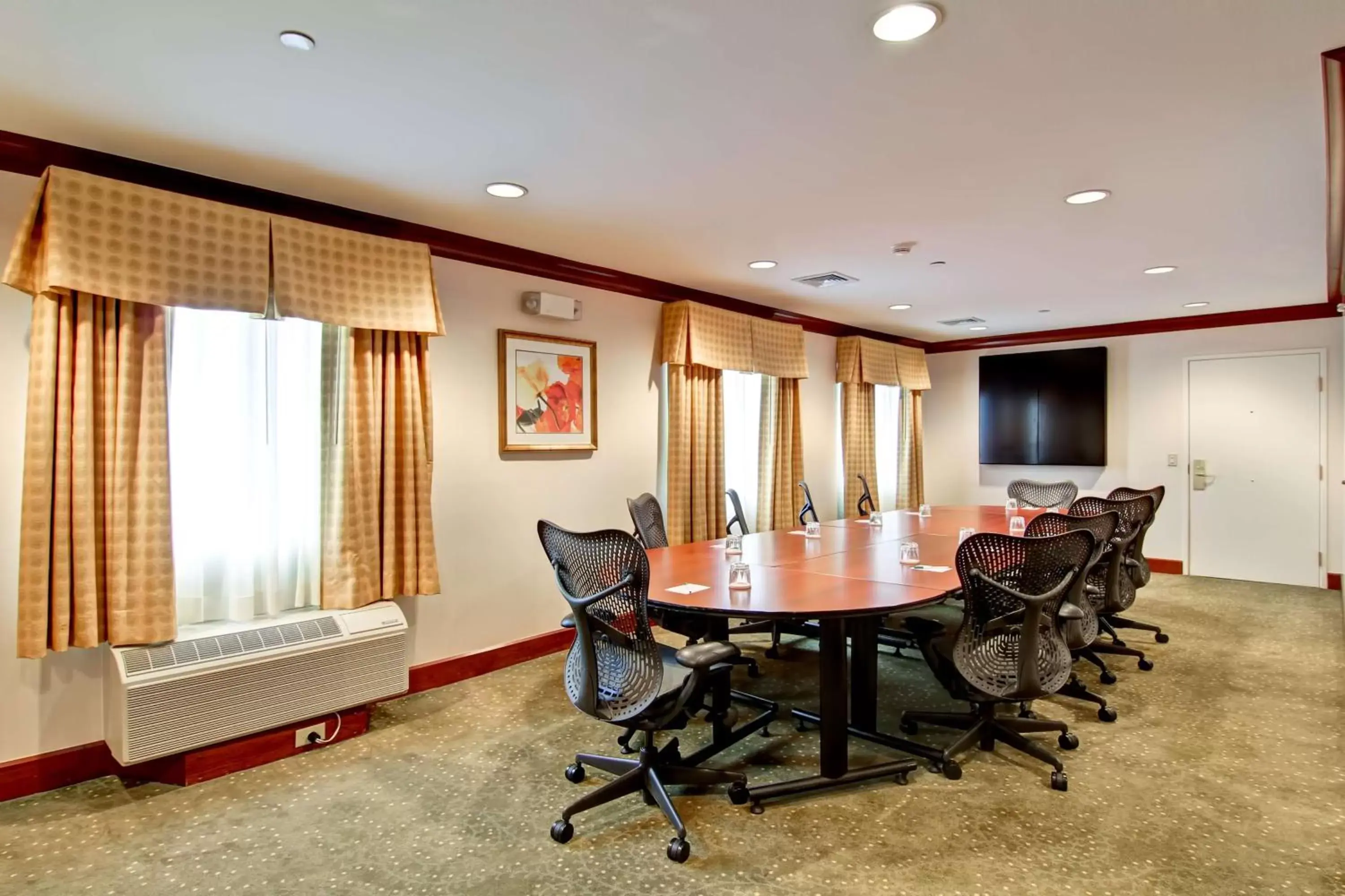 Meeting/conference room in Homewood Suites by Hilton Stratford