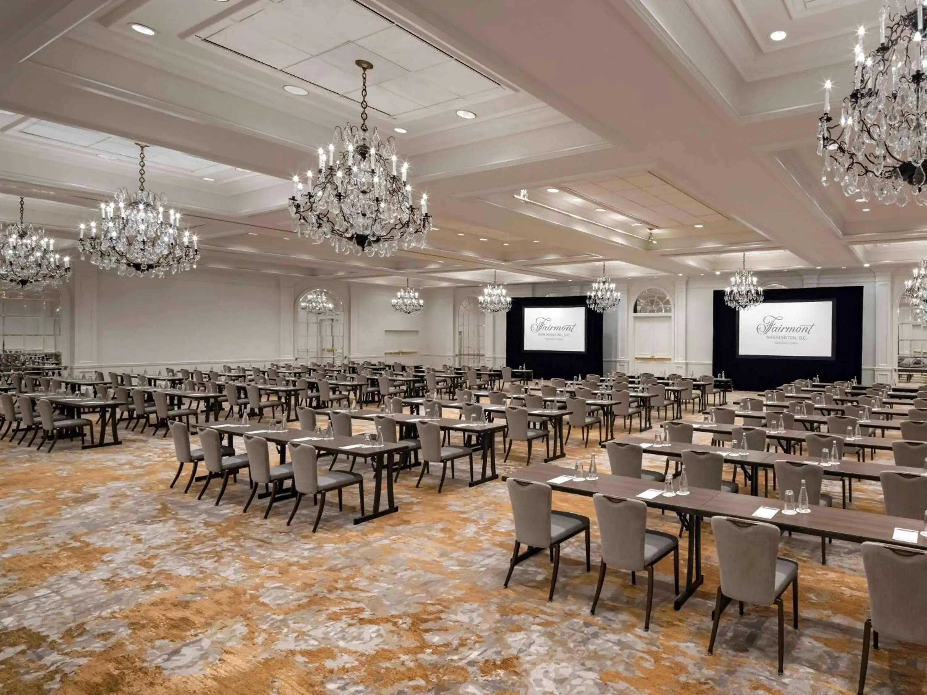 Meeting/conference room, Restaurant/Places to Eat in The Fairmont Washington DC