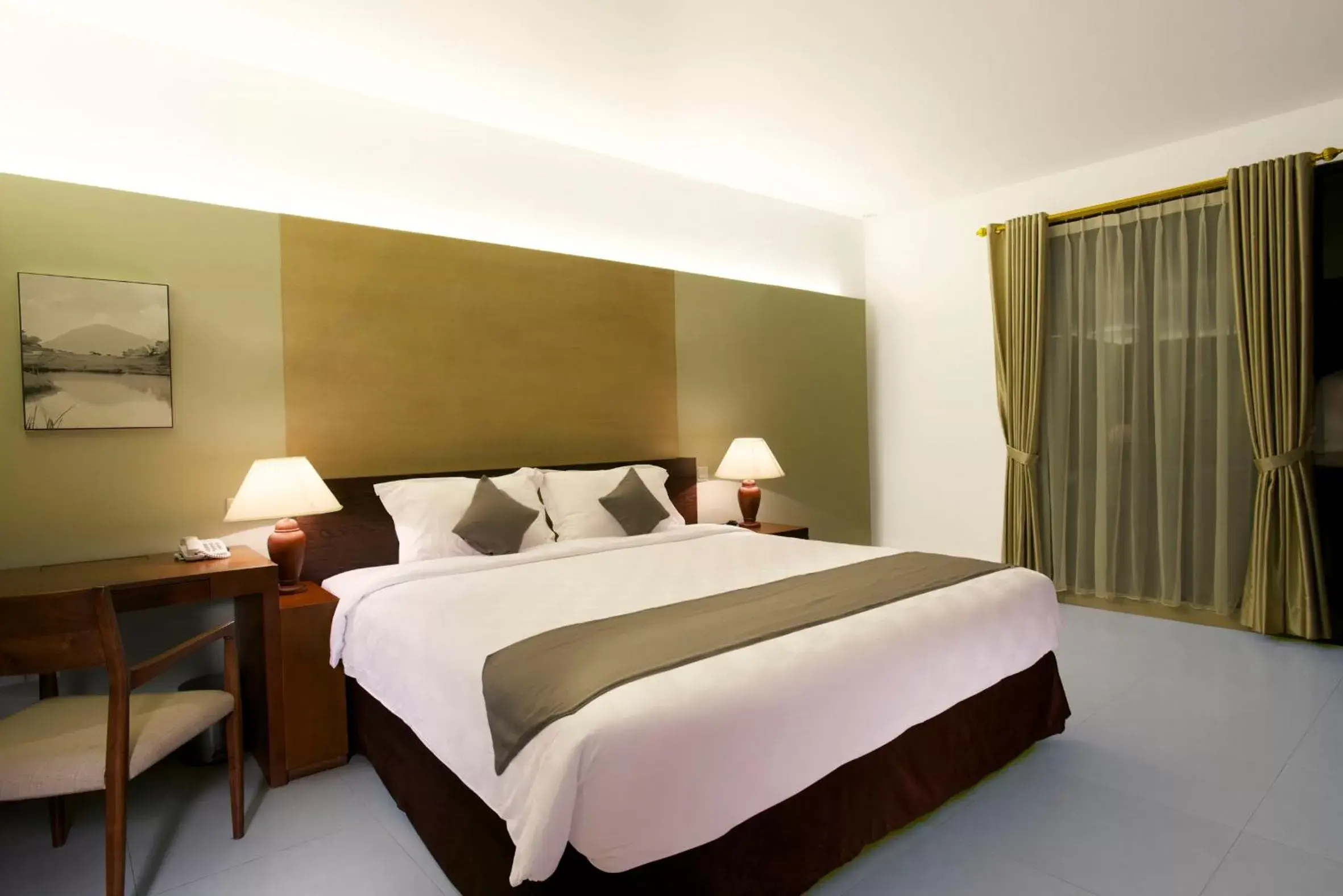 Bedroom, Bed in Hotel Neo+ Green Savana Sentul City