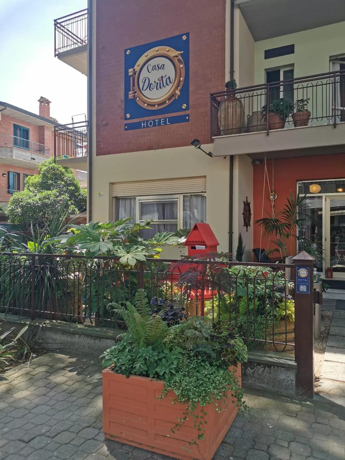 Property Building in Casa Dorita