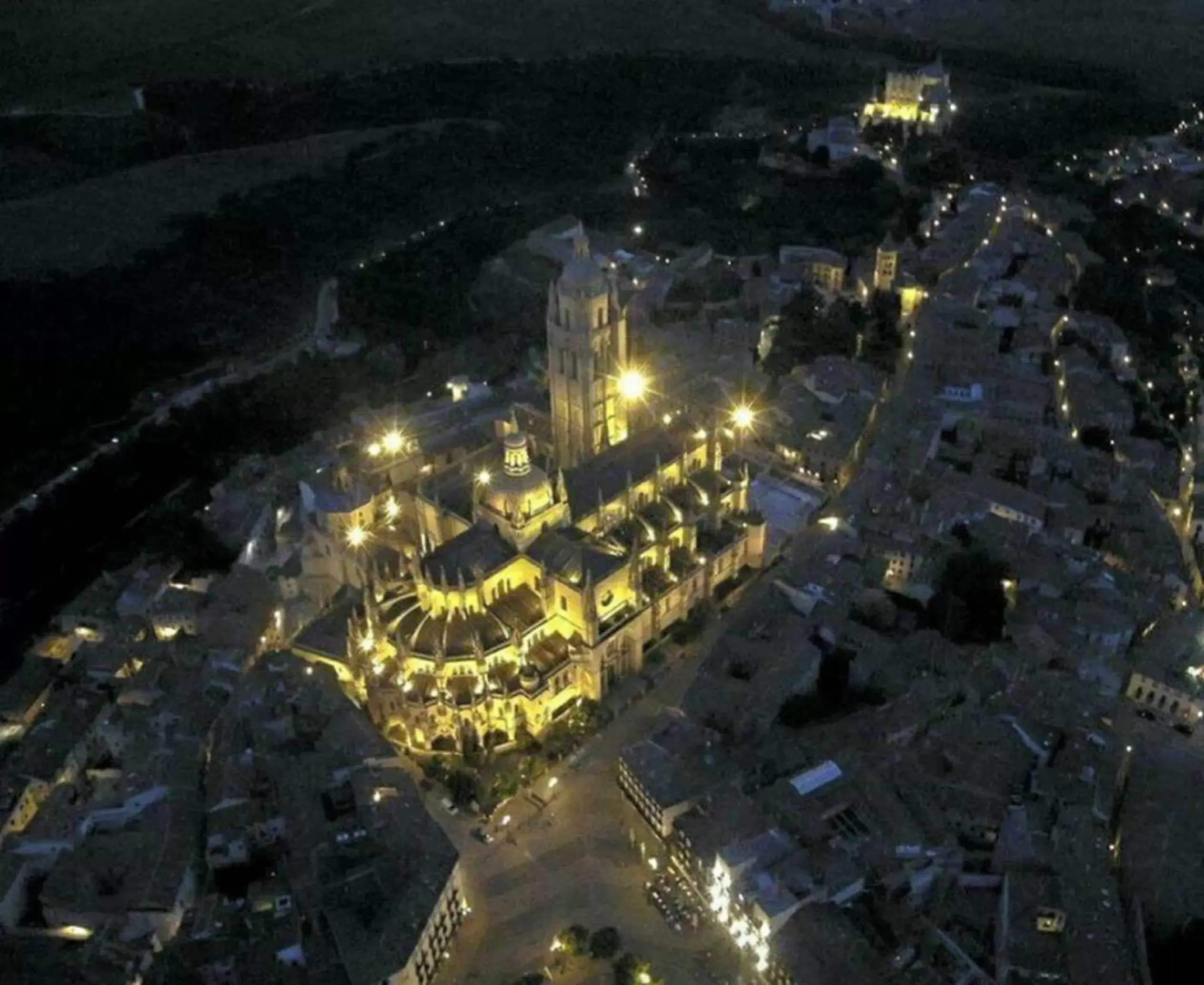 Nearby landmark, Bird's-eye View in Hotel Avenida del Sotillo