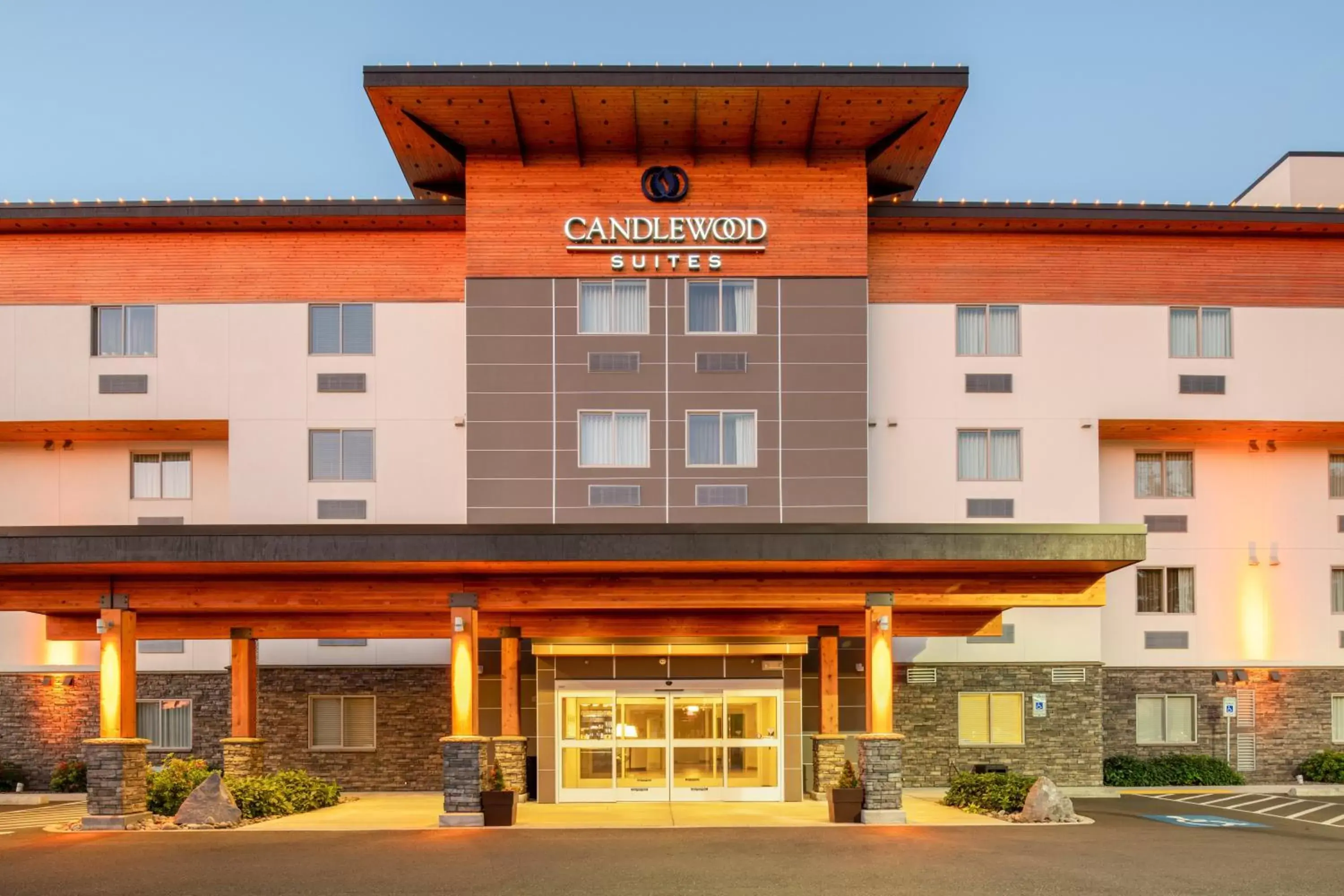 Property building in Candlewood Suites Vancouver/Camas, an IHG Hotel