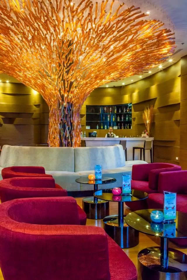 Lounge or bar in Maple Hotel