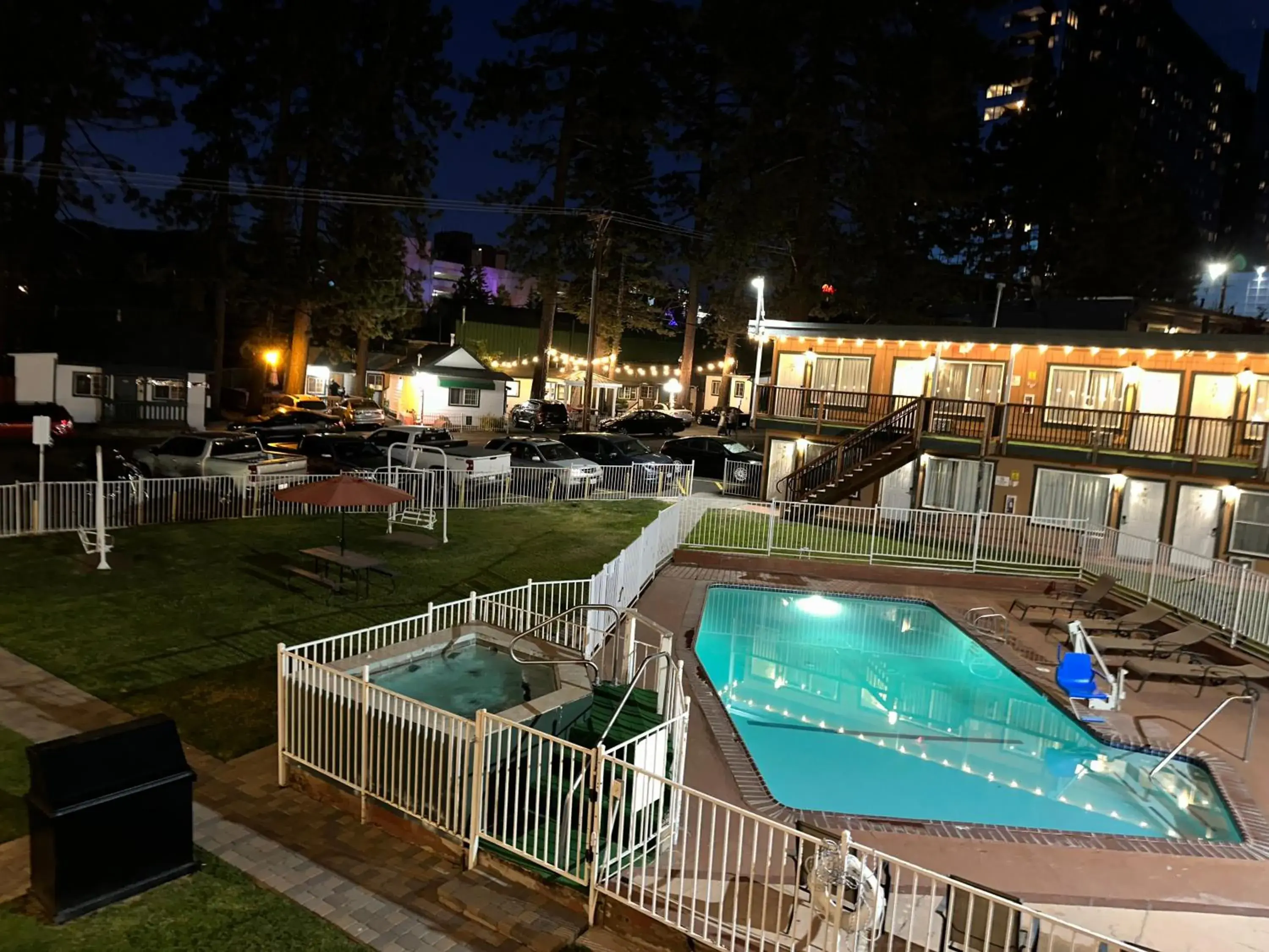 Pool View in Alpine Inn & Spa