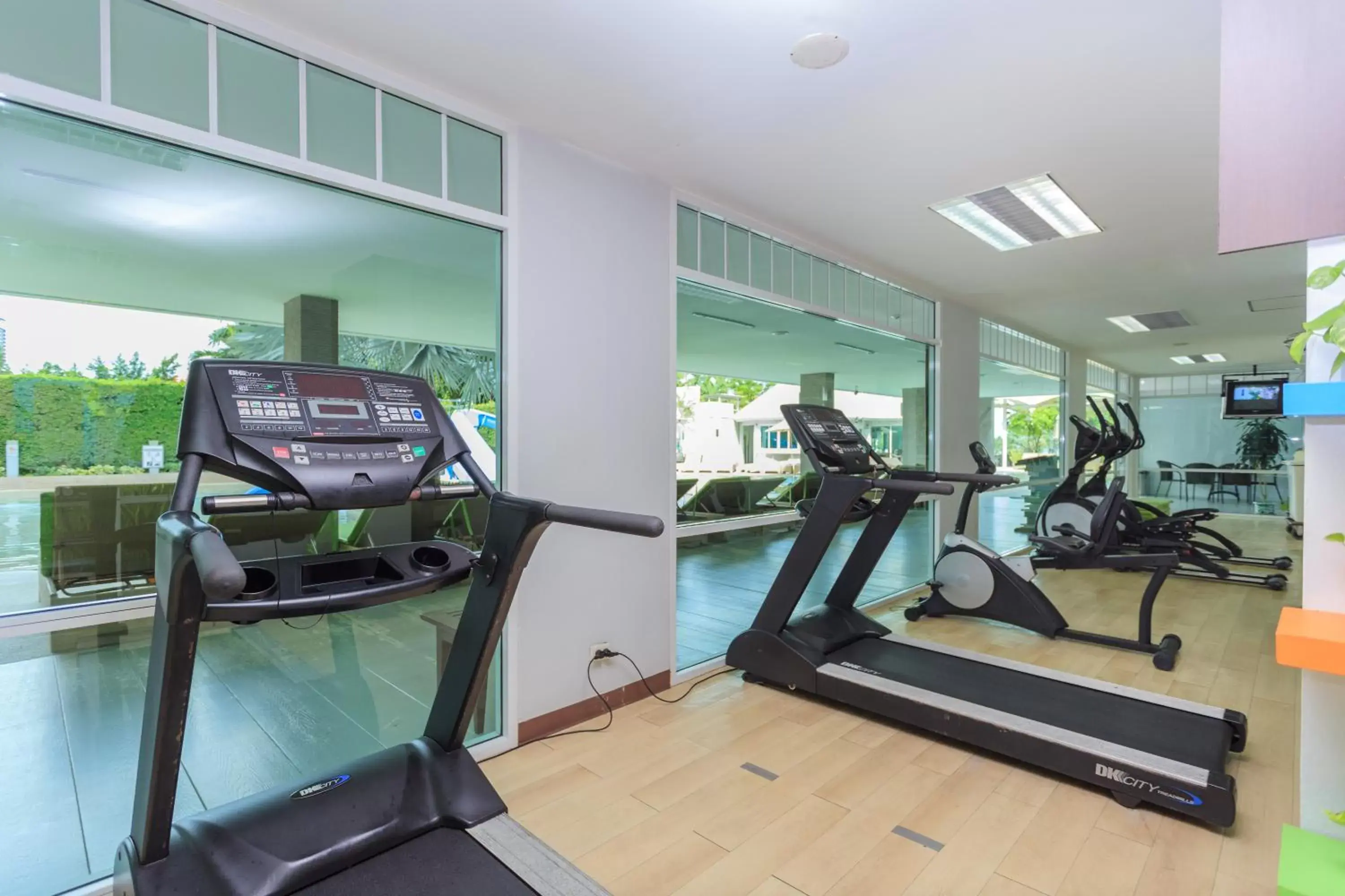 Fitness centre/facilities in Pattaya Discovery Beach Hotel - SHA Extra Plus