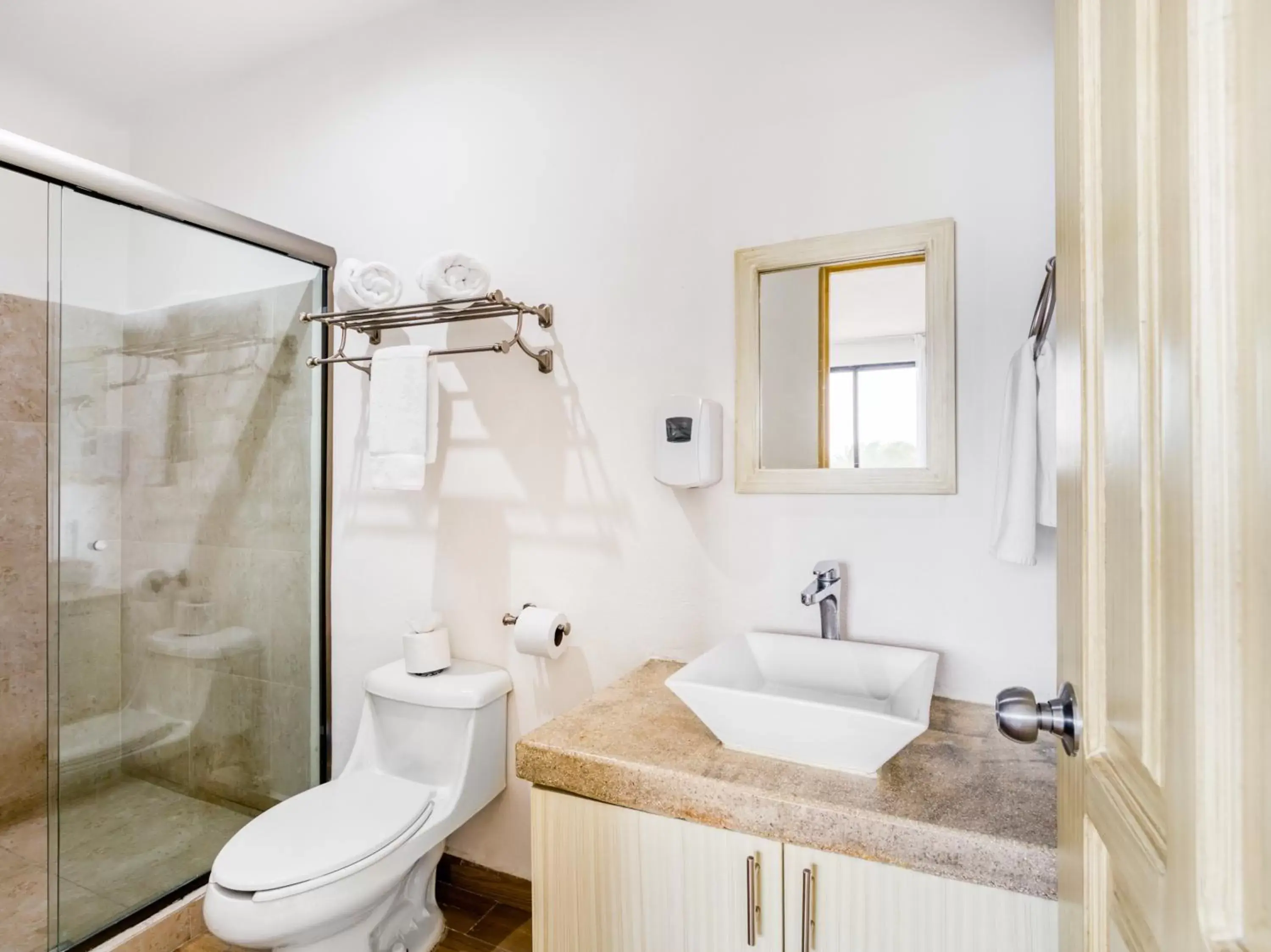 Bathroom in Hotel Ojo De Agua