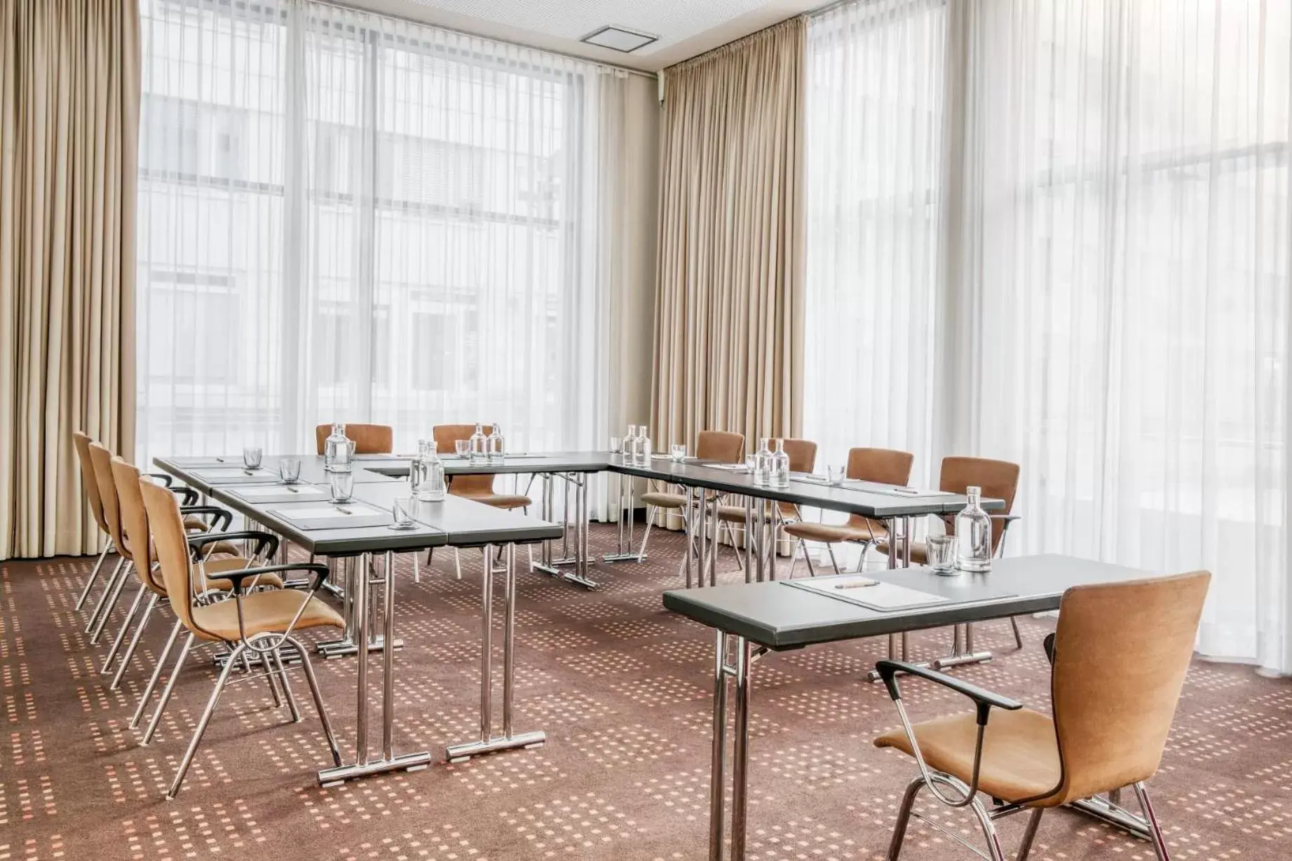 Meeting/conference room in IntercityHotel Dresden