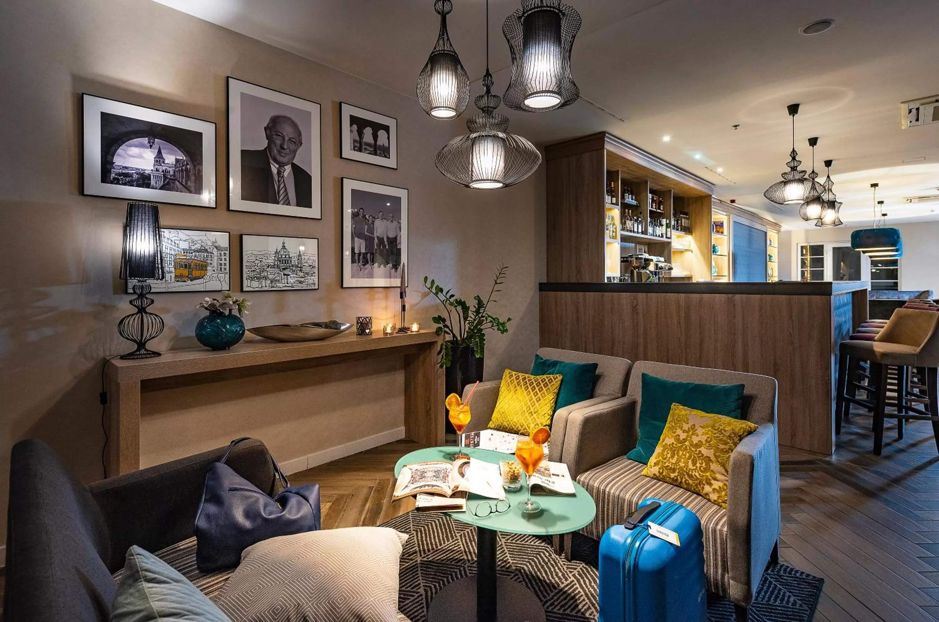 Restaurant/places to eat in Three Corners Lifestyle Hotel