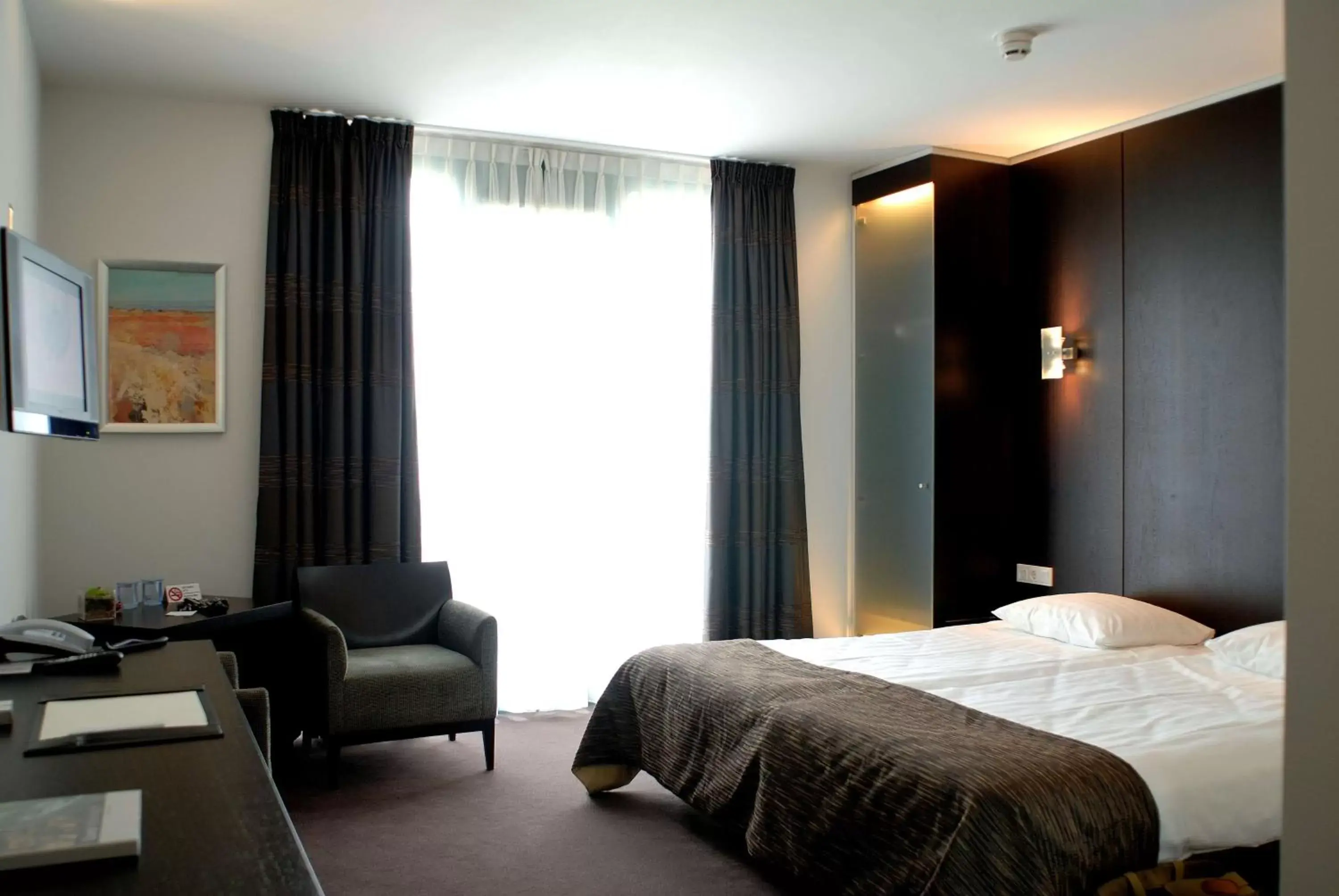 Deluxe Double Room with Air-conditioning - Non Smoking in Best Western Hotel Nobis Eindhoven-Venlo A67