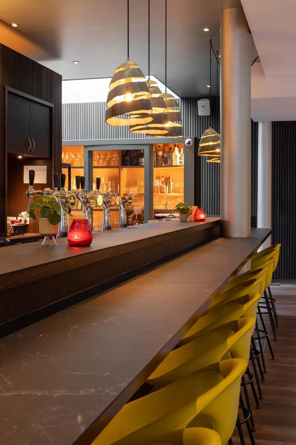 Restaurant/places to eat in Hotel Mitland Restaurant/places to eat in Hotel Mitland