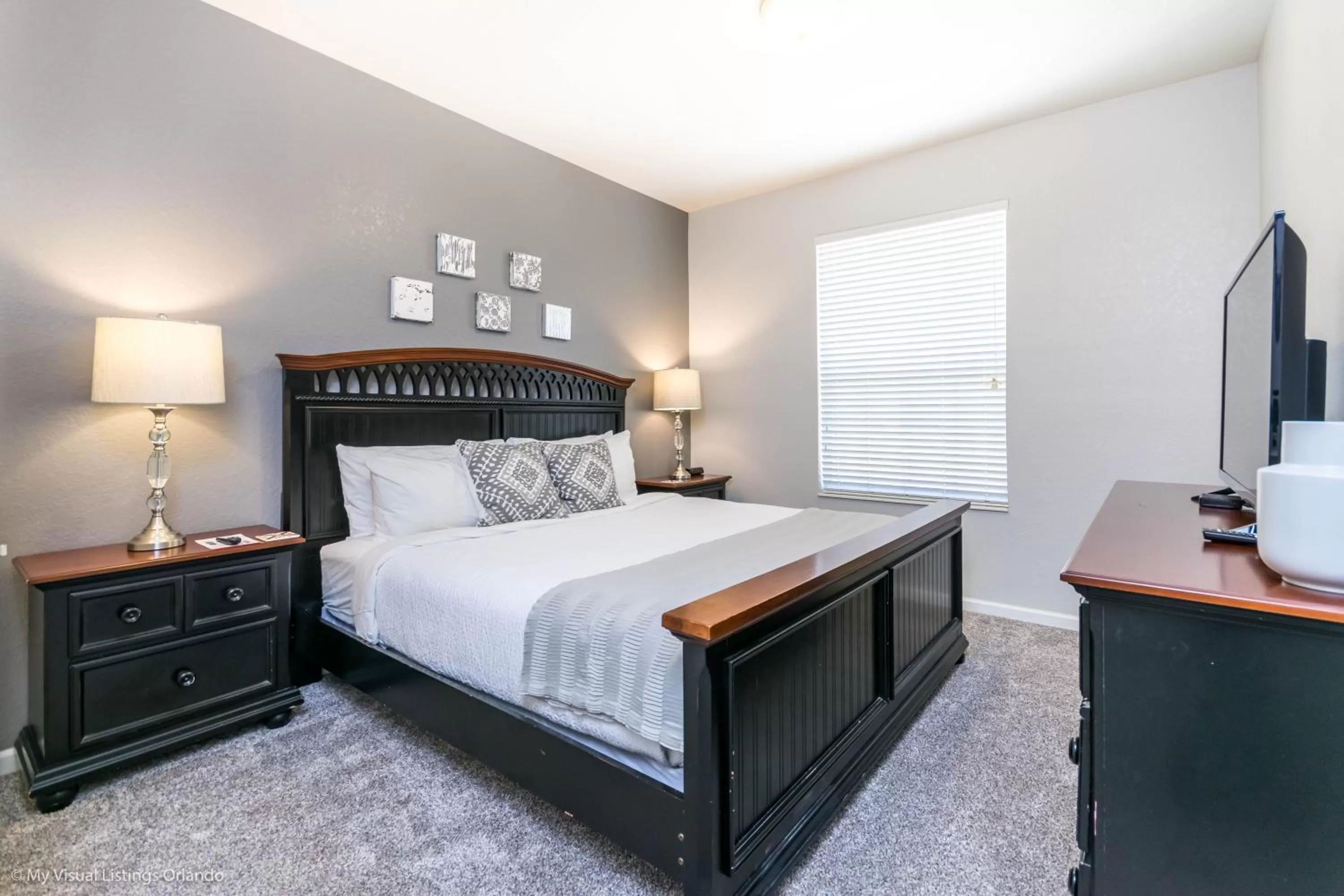 Bed in Orlando Escape