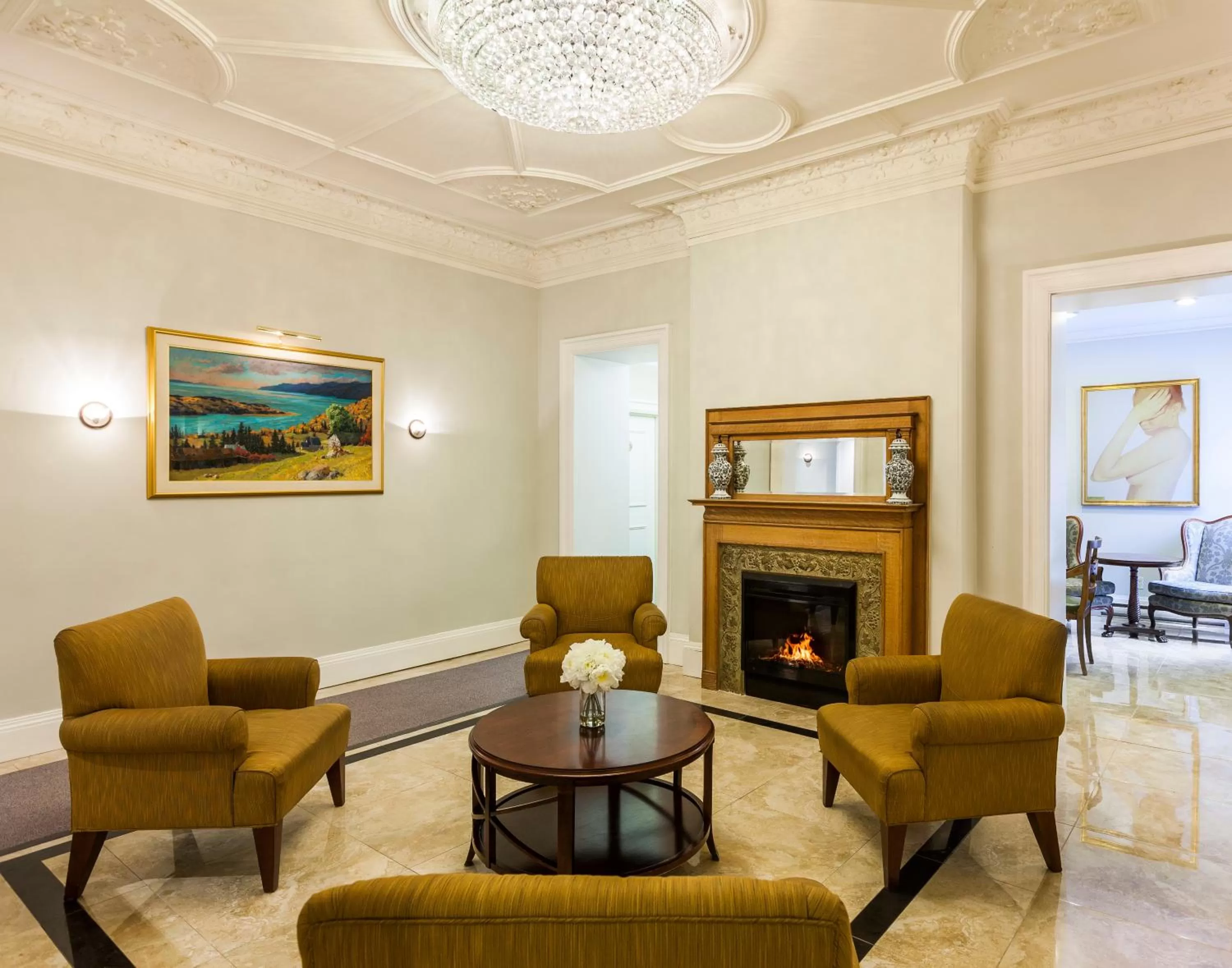 Nightclub / DJ in Chateau Versailles