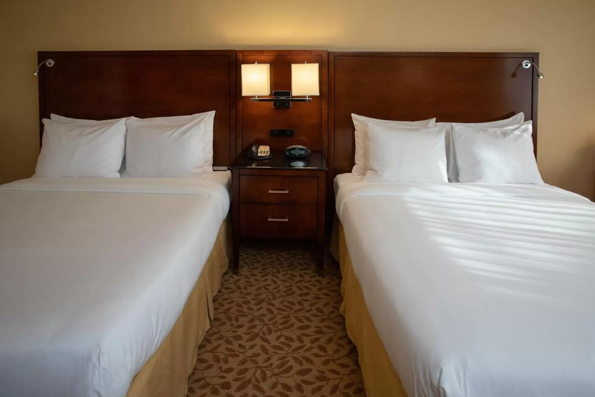 Bed in Jake's 58 Casino Hotel - Adults Only Bed in Jake's 58 Casino Hotel - Adults Only