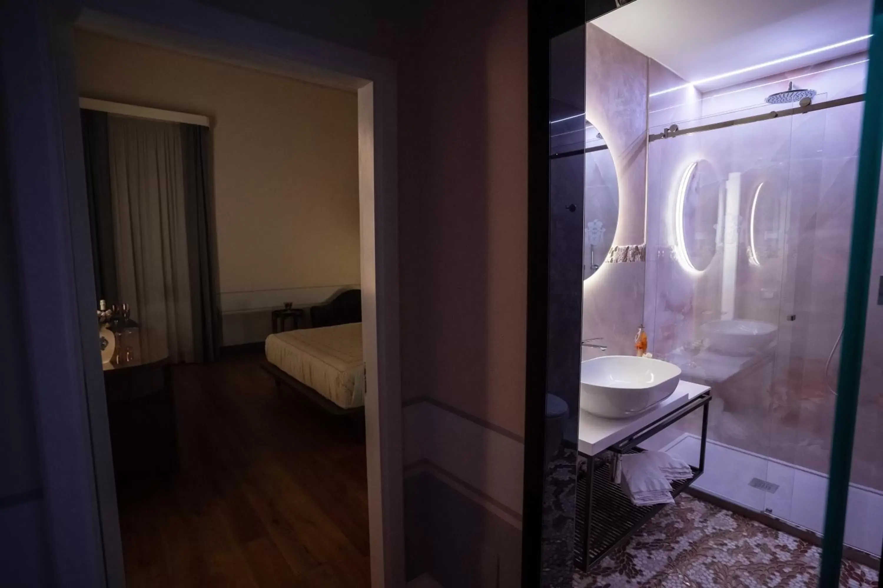 Bathroom in Lo Stemma Luxury Hotel