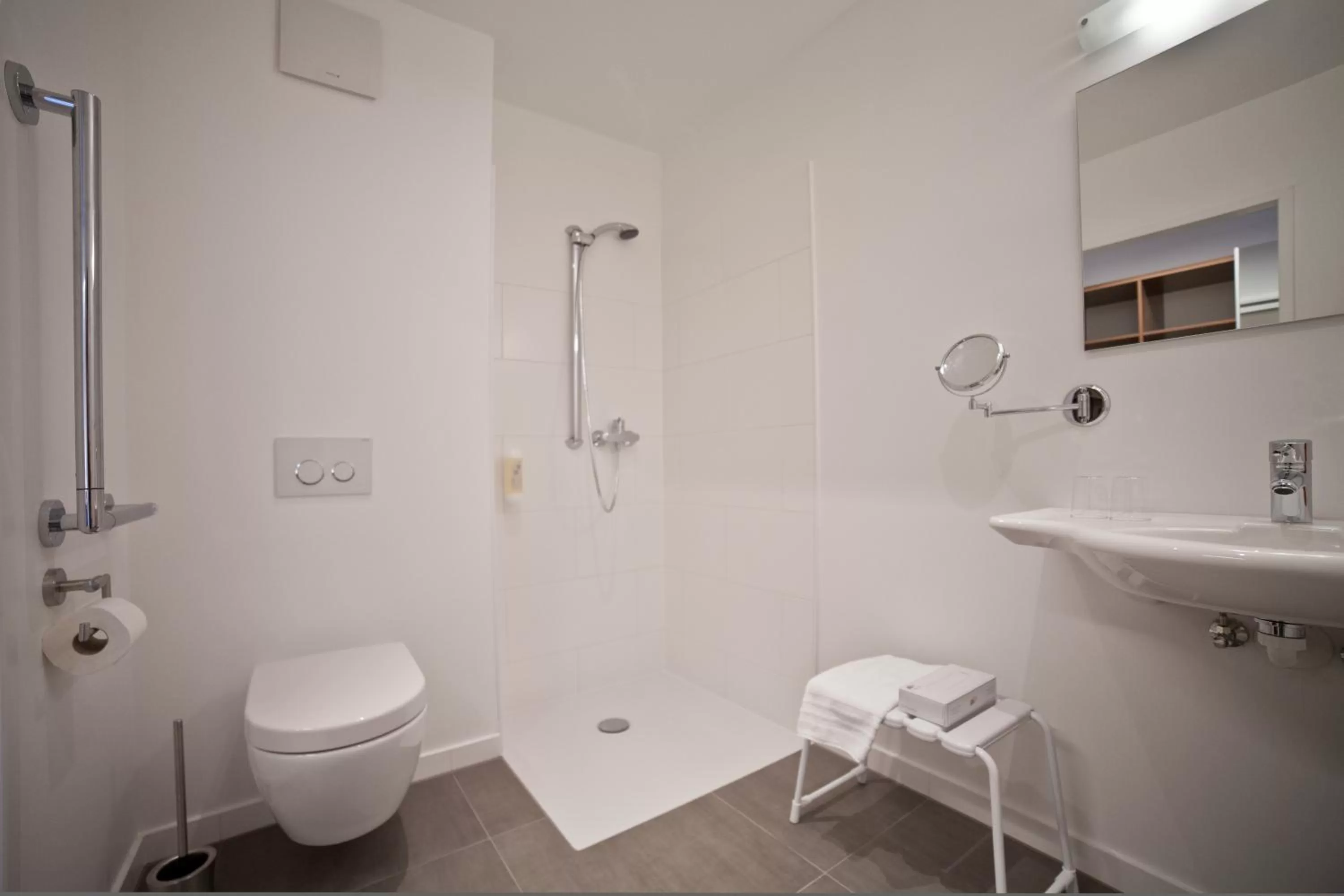 Bathroom in Hotel Wallern Garni