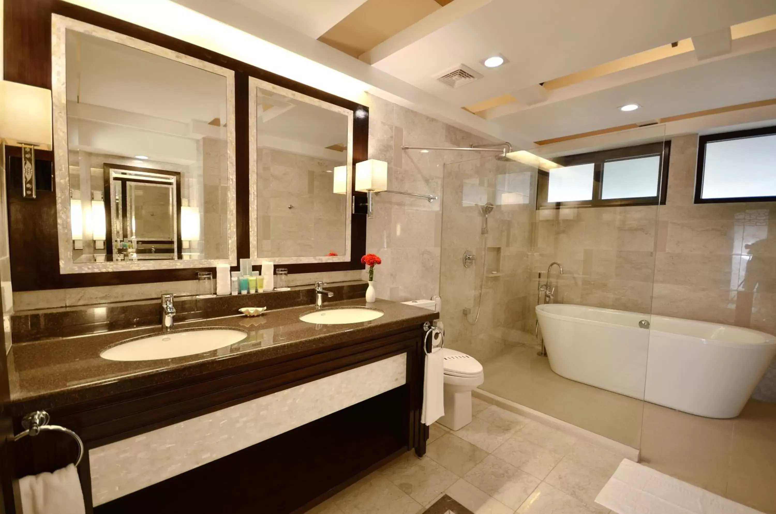 Bathroom in Henann Resort Alona Beach