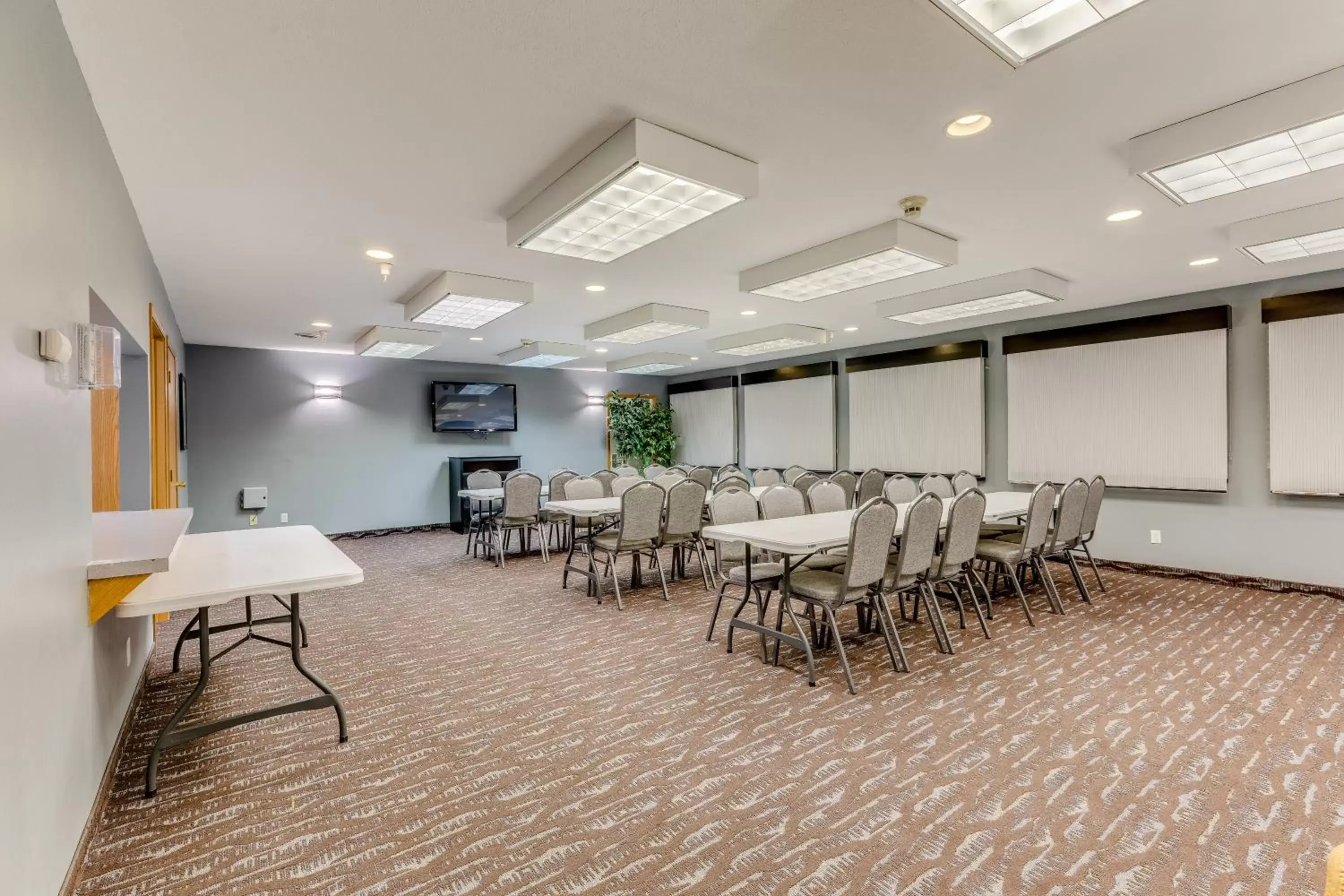 Meeting/conference room in Best Western Lakewinds