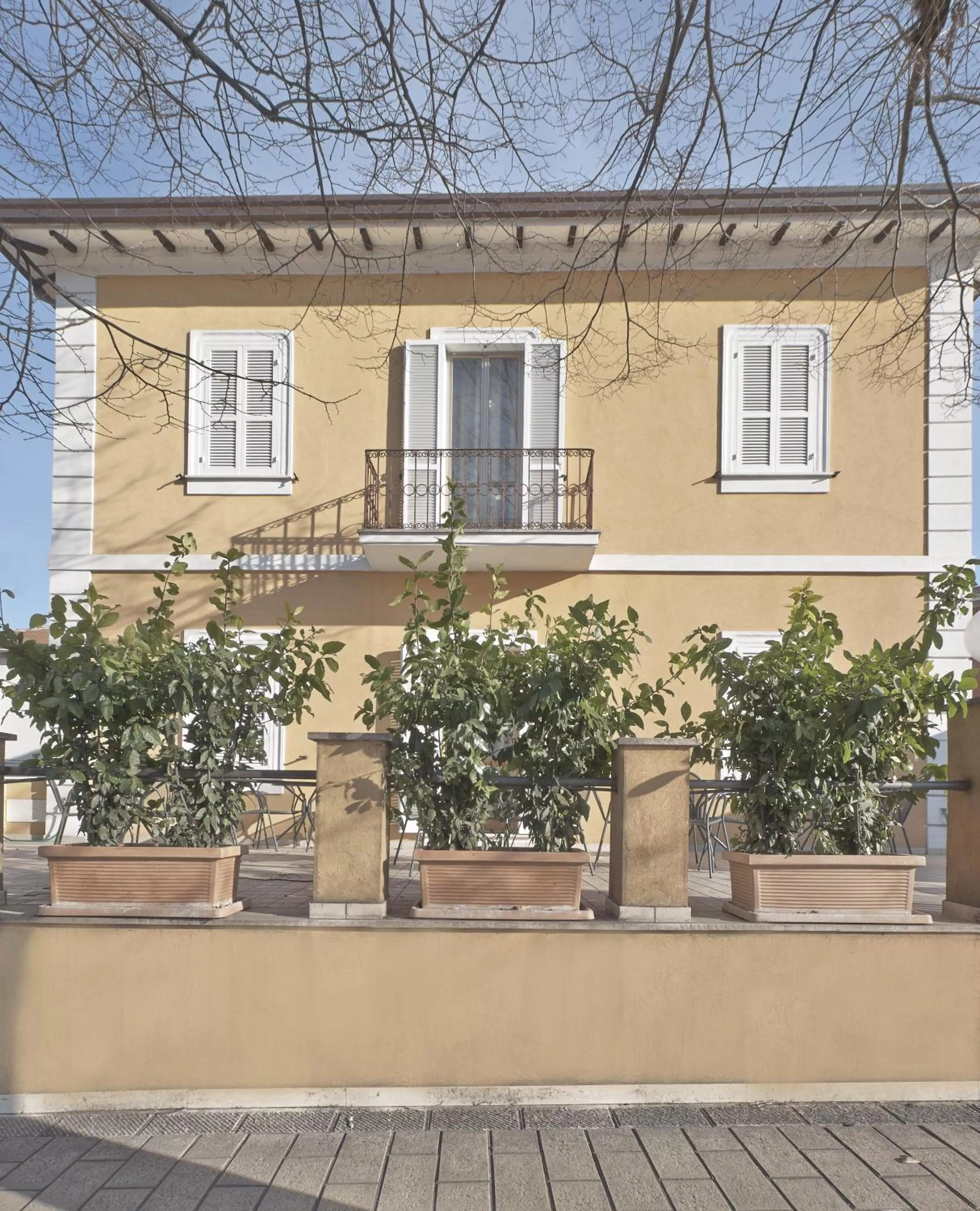 Property building in Hotel Valentini Inn