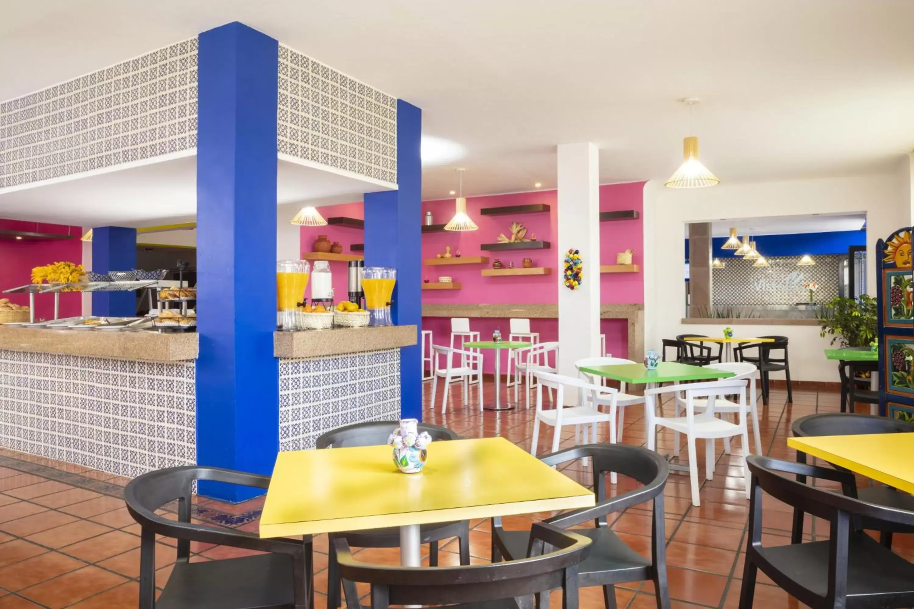 Restaurant/places to eat in Vista Express Morelia by Arriva Hospitality Group Restaurant/places to eat in Vista Express Morelia by Arriva Hospitality Group