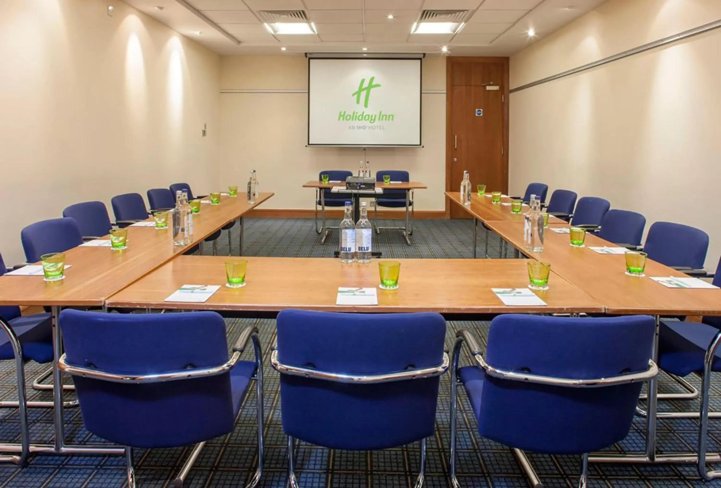 Meeting/conference room, Business Area/Conference Room in Holiday Inn Rochester-Chatham, an IHG Hotel