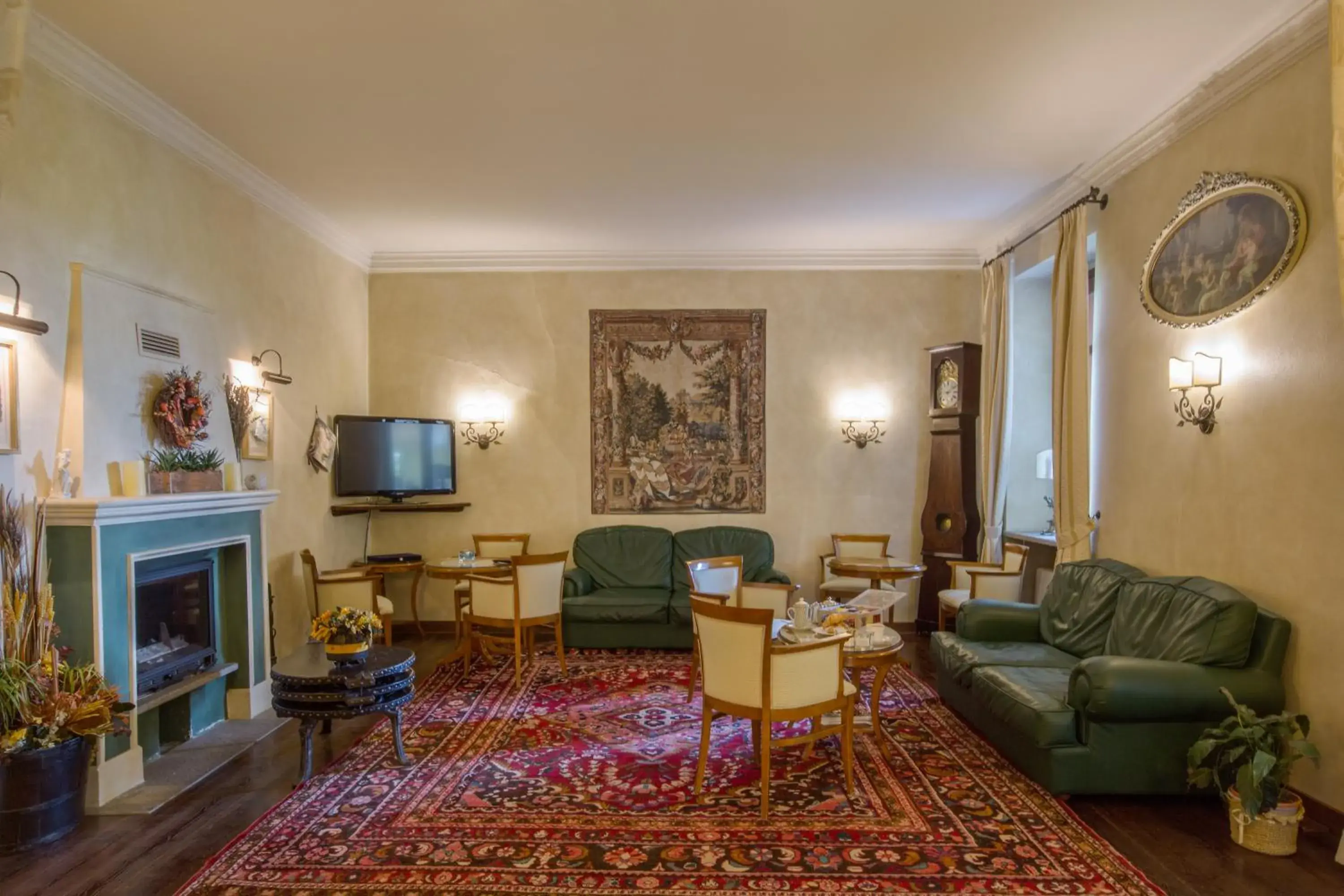 Living room, Seating Area in Romantic Hotel Furno