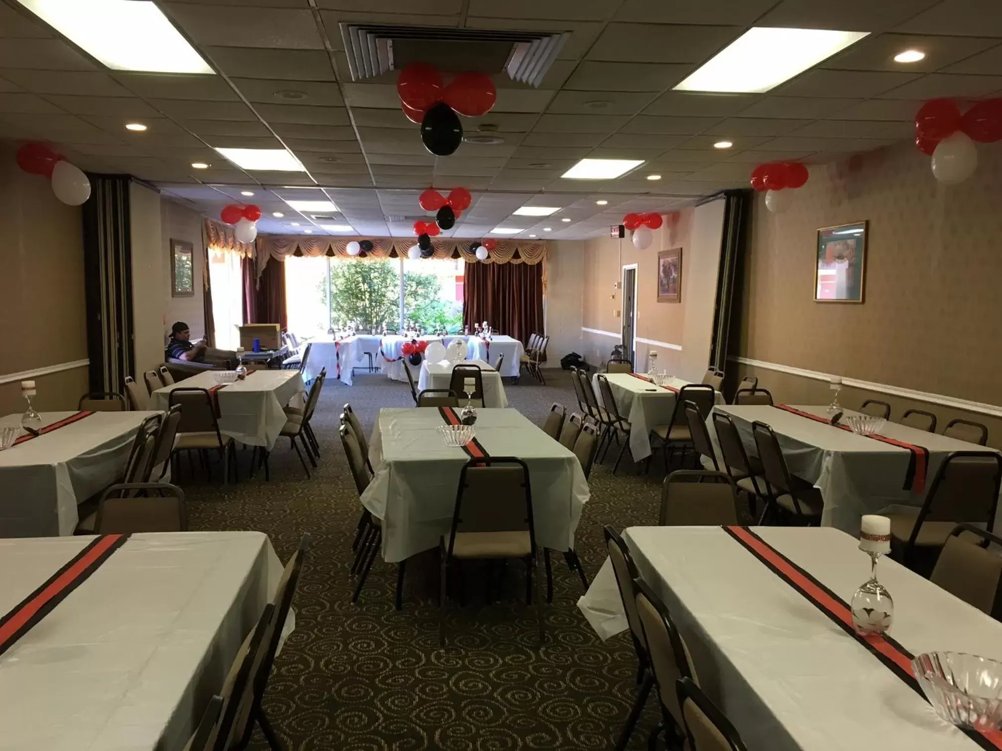 Banquet/Function facilities, Restaurant/Places to Eat in Baymont by Wyndham Walterboro