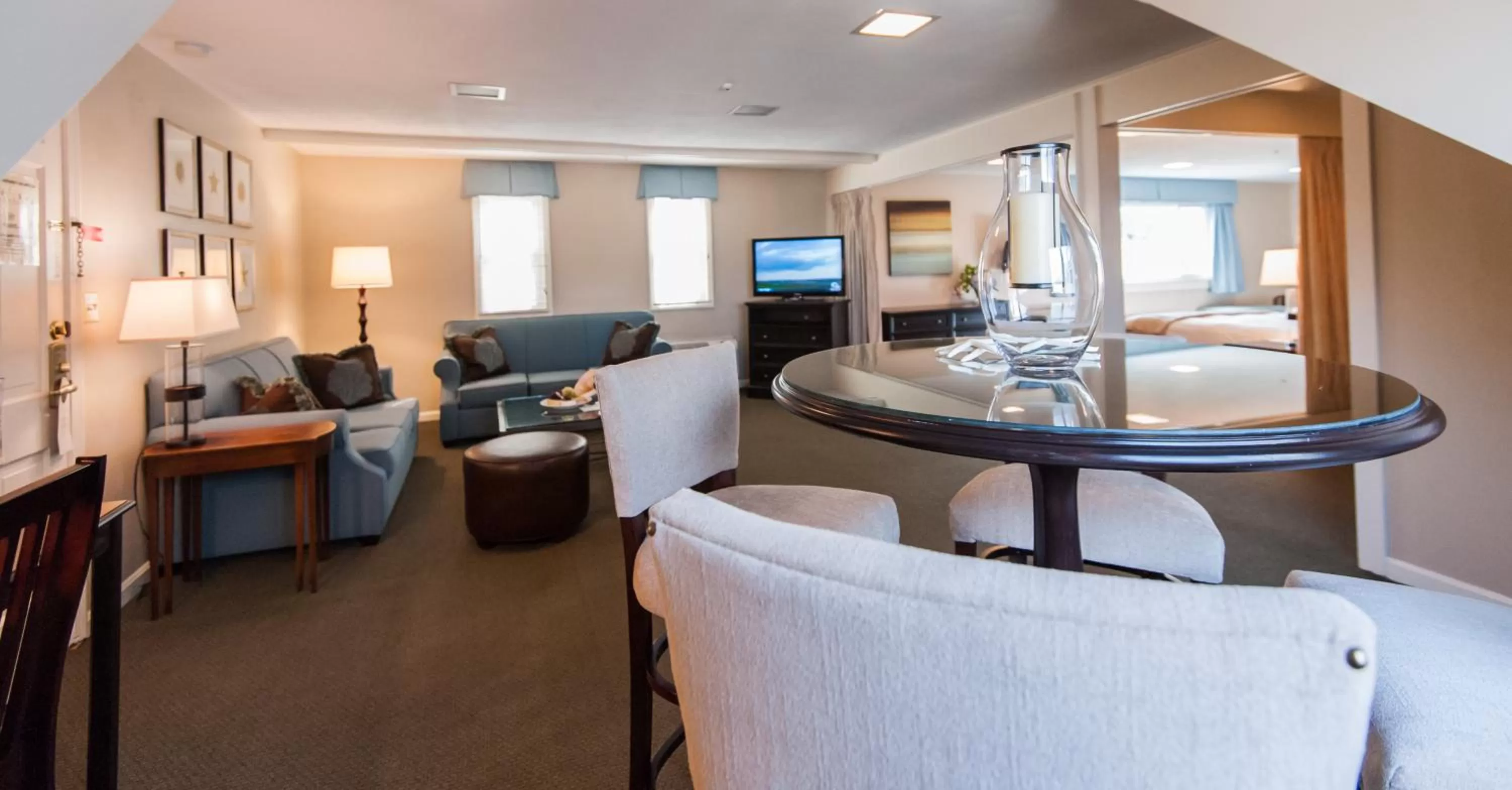 Photo of the whole room, Seating Area in The Inn at Scituate Harbor