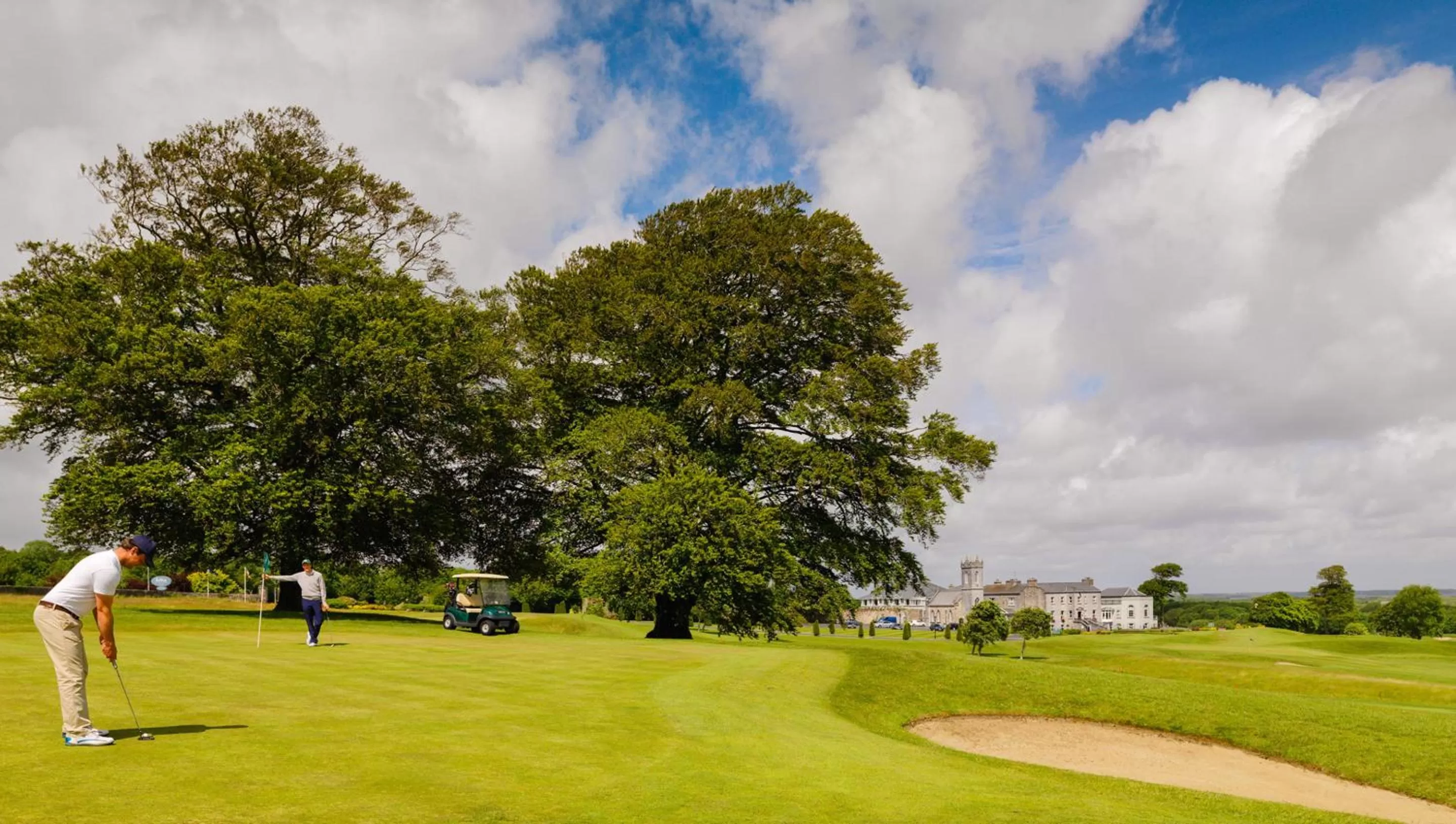 Golfcourse in Glenlo Abbey Hotel