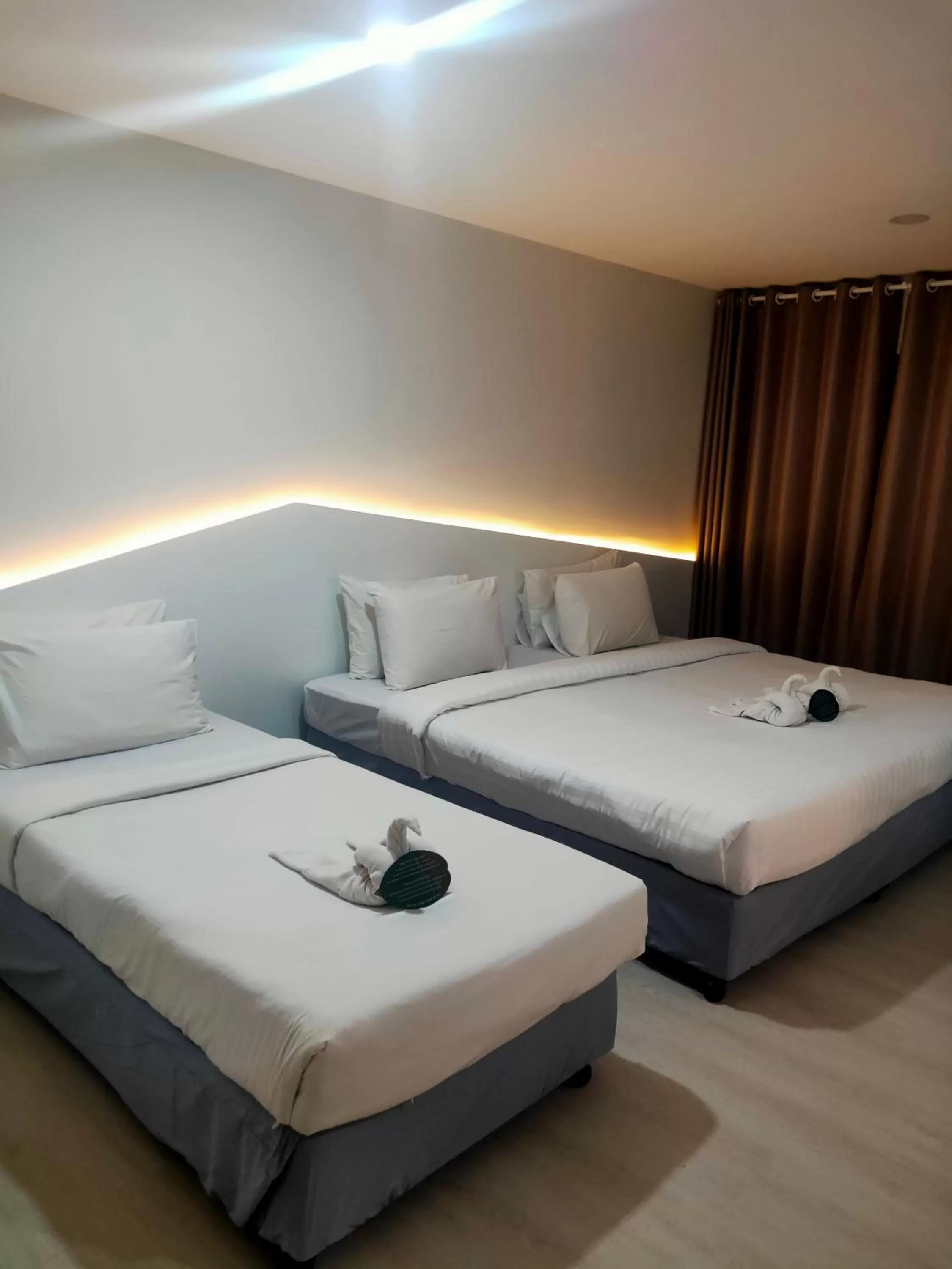 Bed in Bed By Boat @Nonthaburi Pier