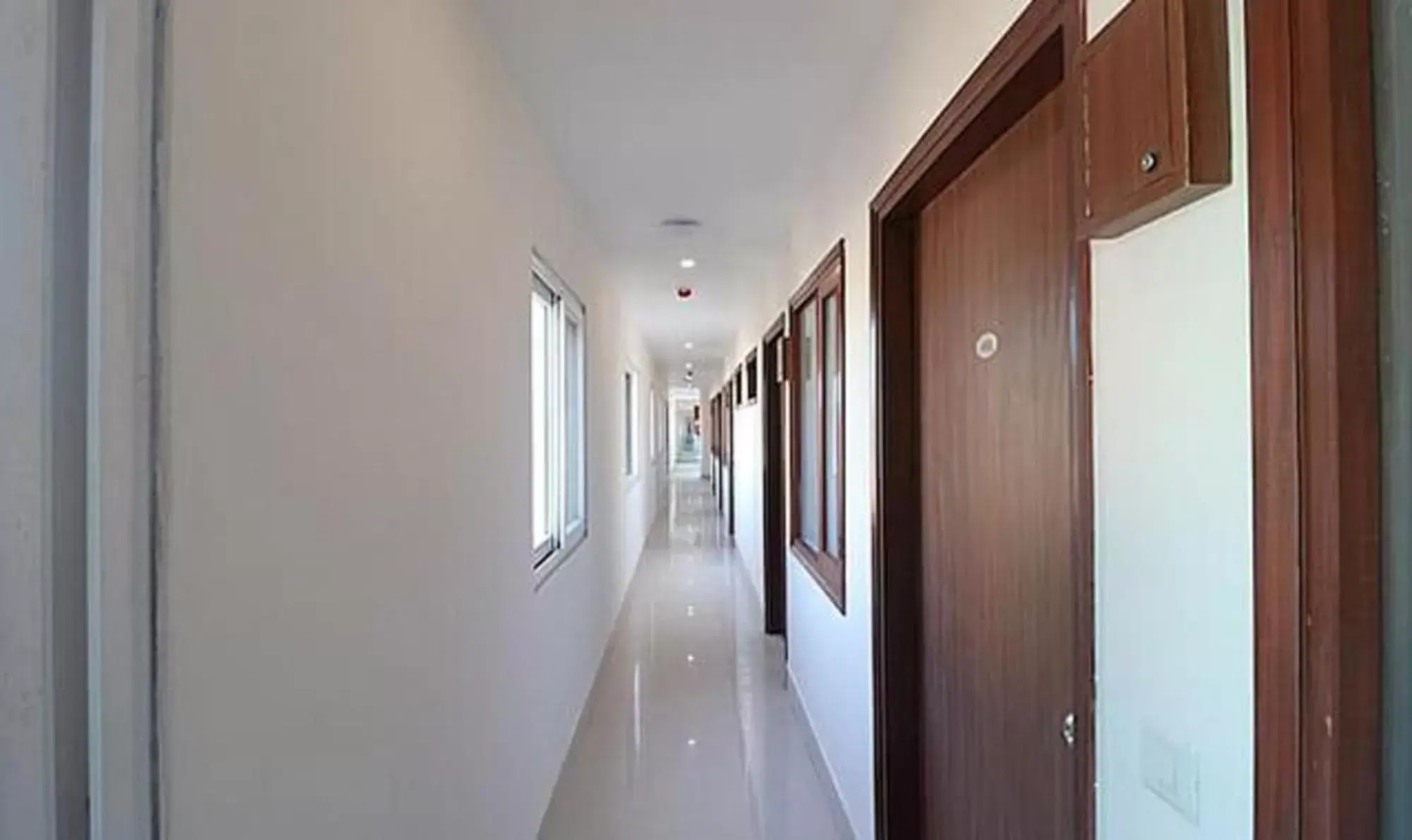 Lobby or reception, Balcony/Terrace in FabExpress Central Plaza Lobby or reception, Balcony/Terrace in FabExpress Central Plaza